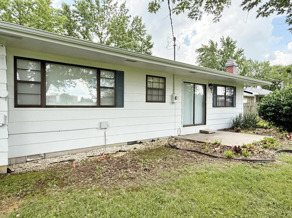 1406 South Summer Street Property Photo 22