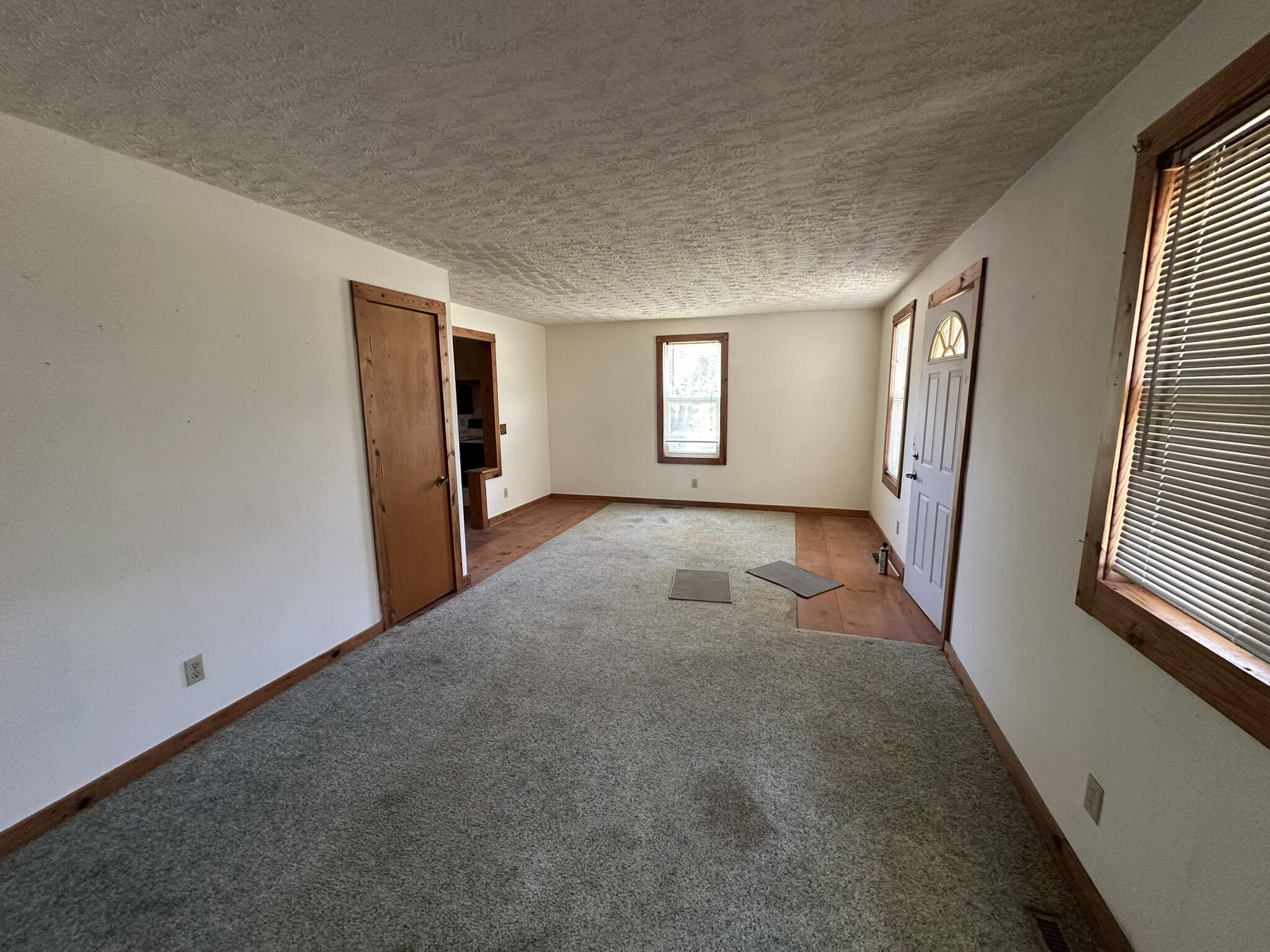 11173 North Farm Rd 75 Property Photo 4