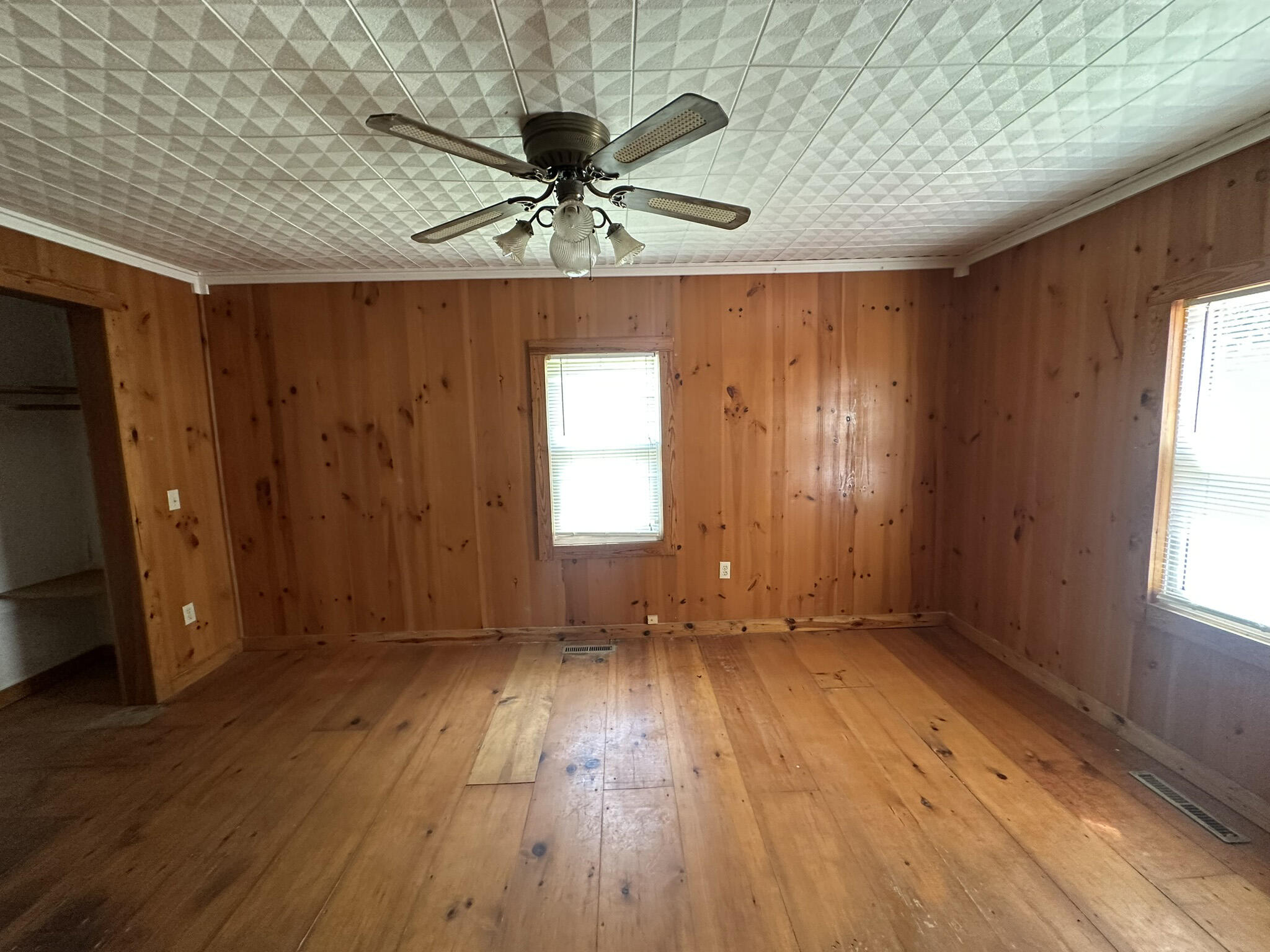 11173 North Farm Rd 75 Property Photo 8