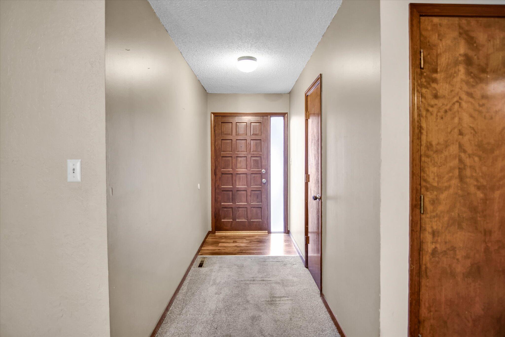 2926 East Eastwood Street Property Photo 4