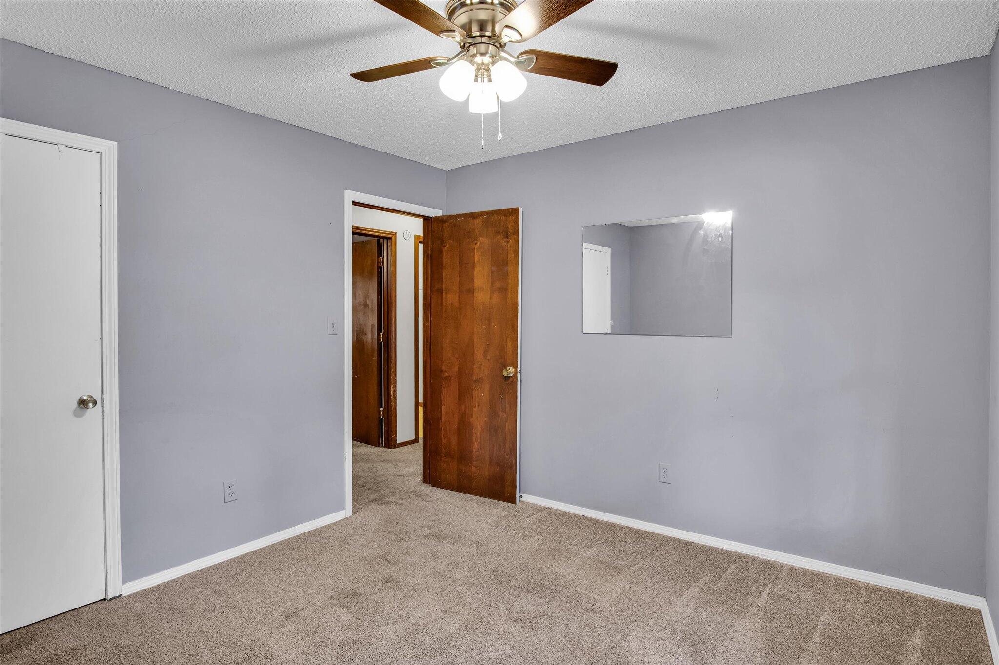 2926 East Eastwood Street Property Photo 22