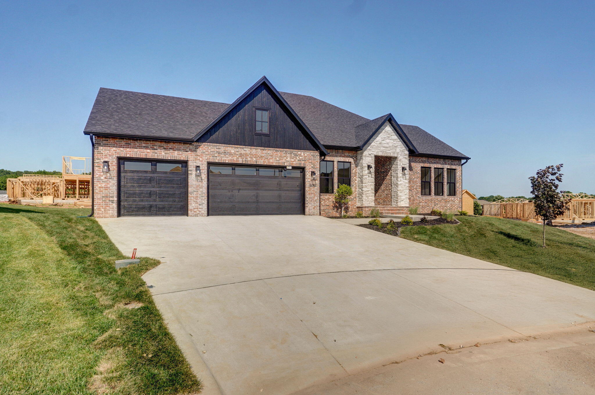 5087 East Ferdinand Court Property Photo 1