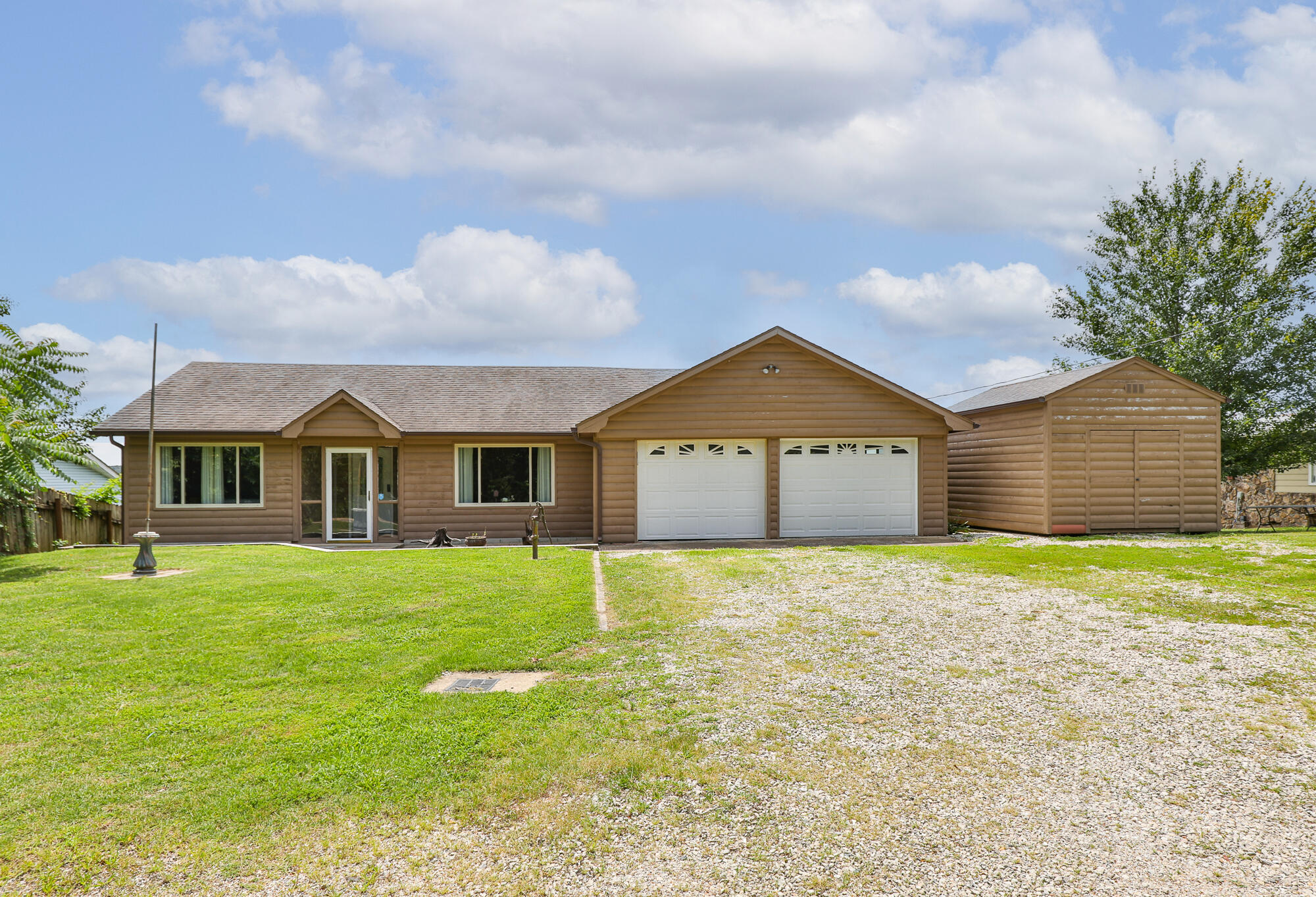 27014 County Road 316 Property Photo 3