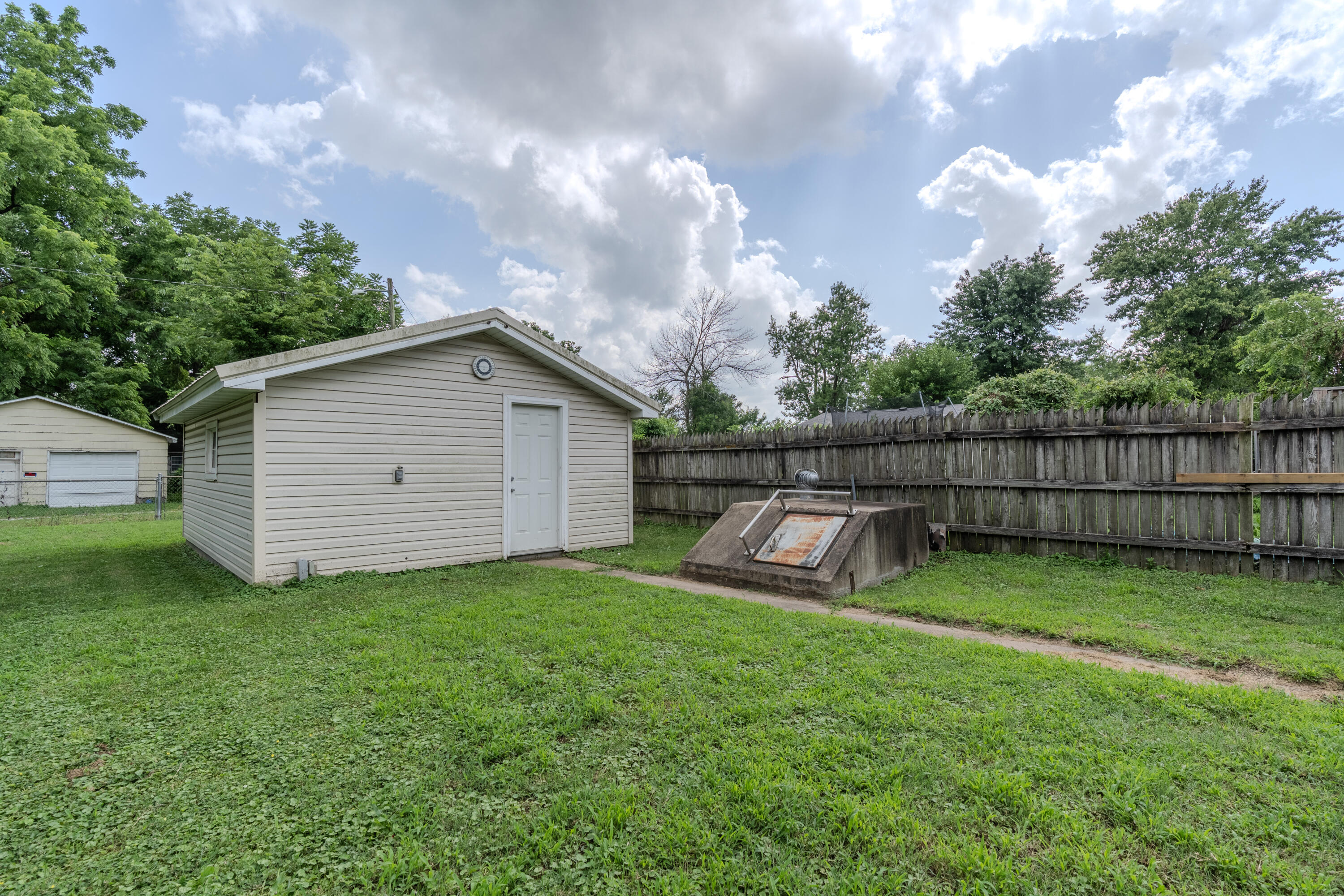 1806 West Atlantic Street Property Photo 18