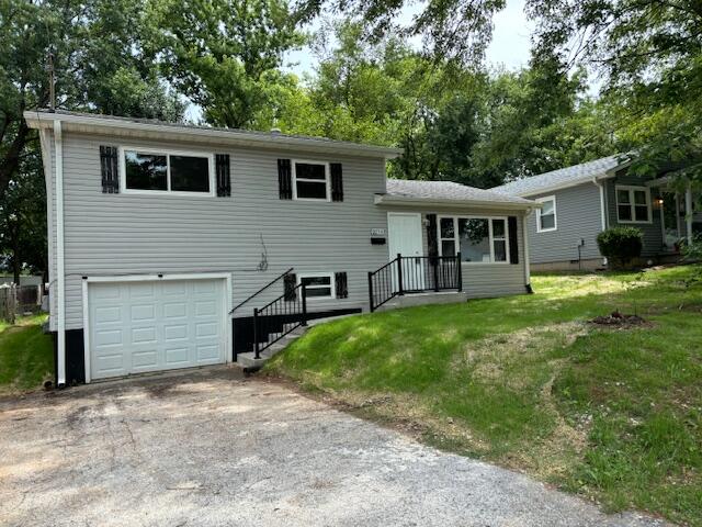 2074 North Albertha Avenue Property Photo 1