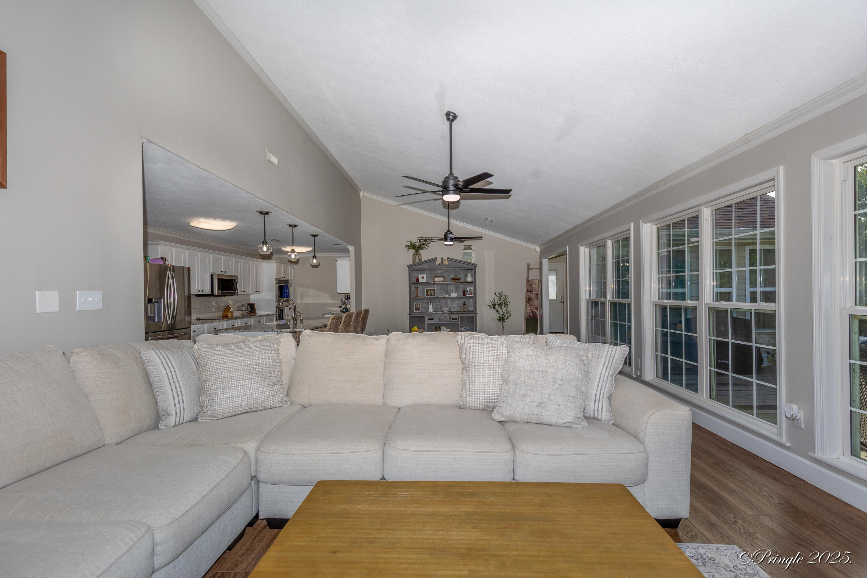 5019 Private Road 8948 Property Photo 6