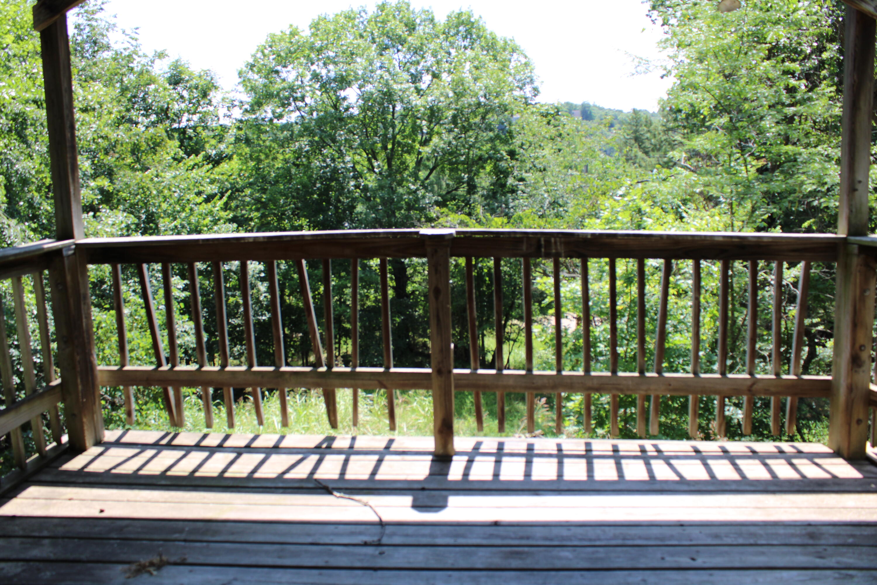 964 Beeler Road Property Photo 6