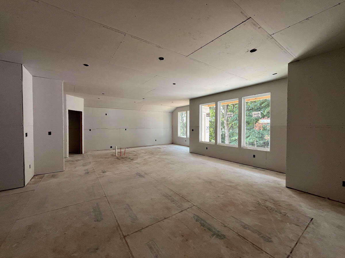 747 Jersey Road Property Photo 2