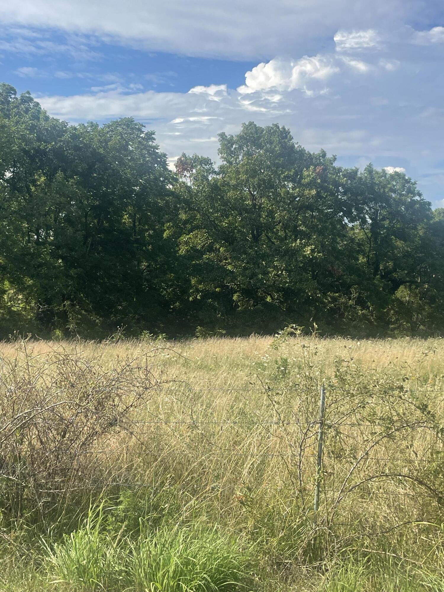 00 Farm Road 2015 Property Photo 7
