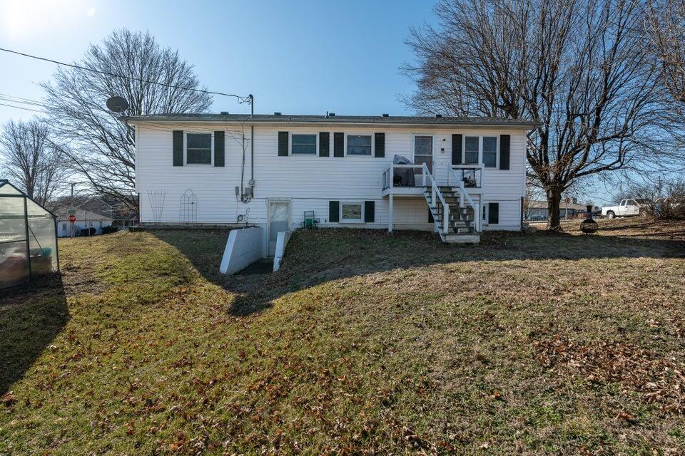 905 East Drake Street Property Photo 15