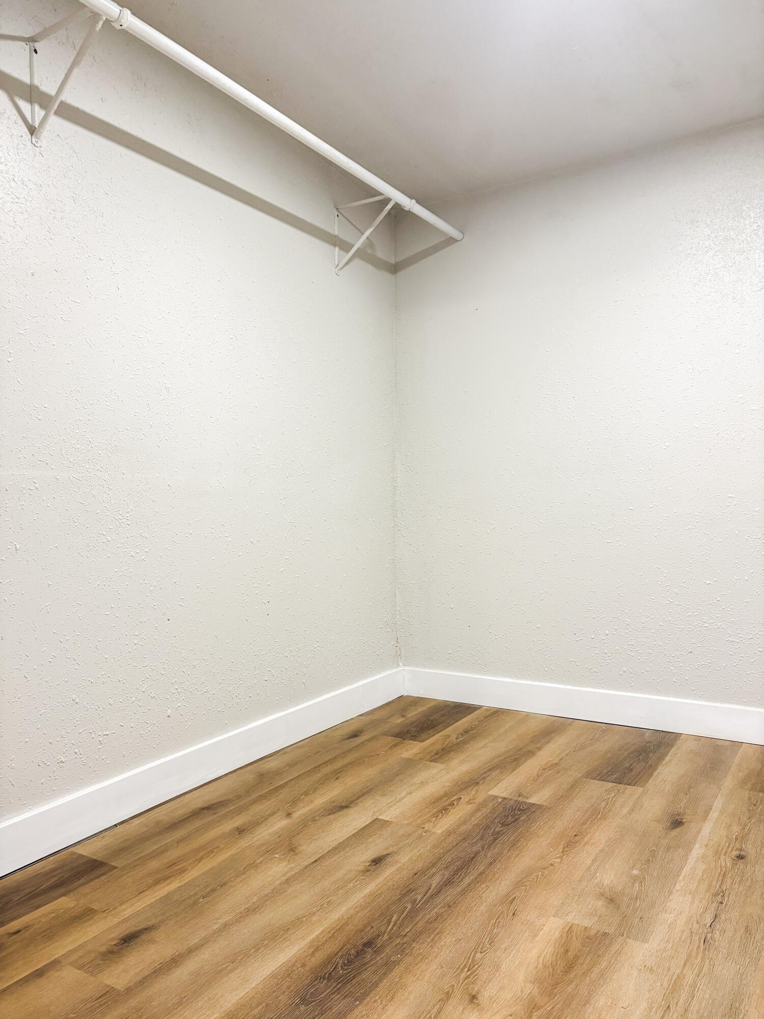 17137 Highway Hh Property Photo 7