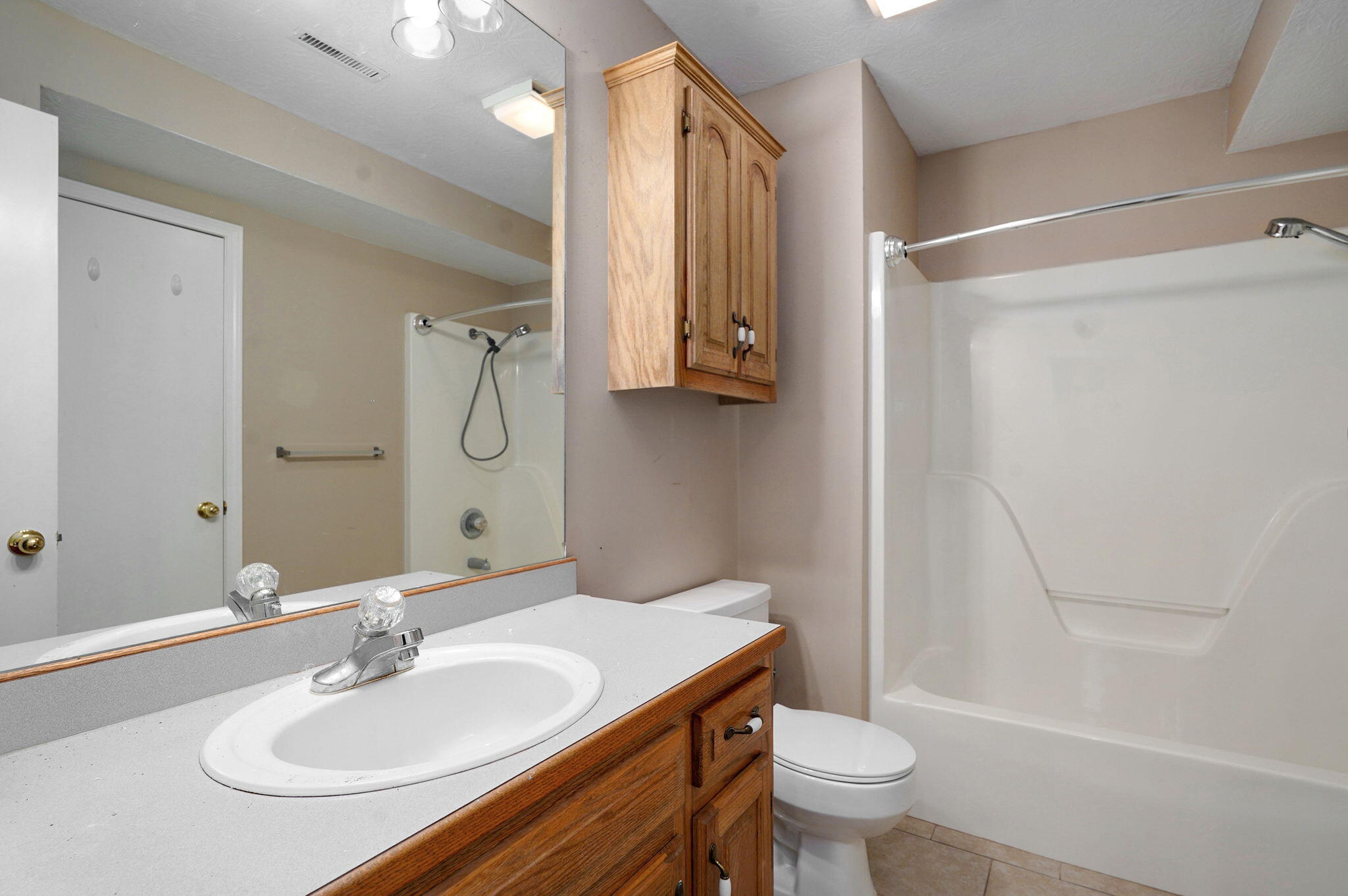 956 South Greentree Avenue Property Photo 22