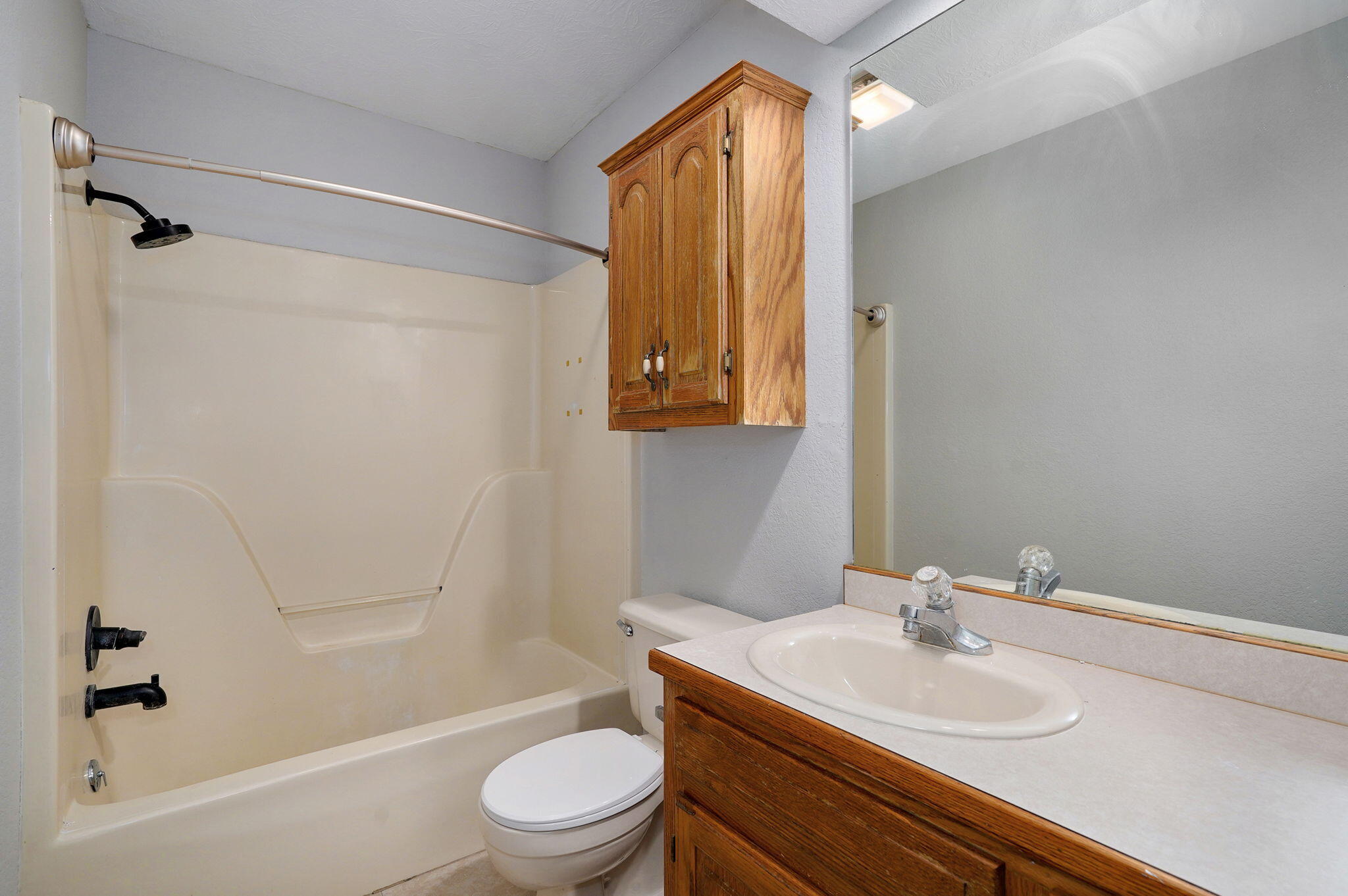 956 South Greentree Avenue Property Photo 25