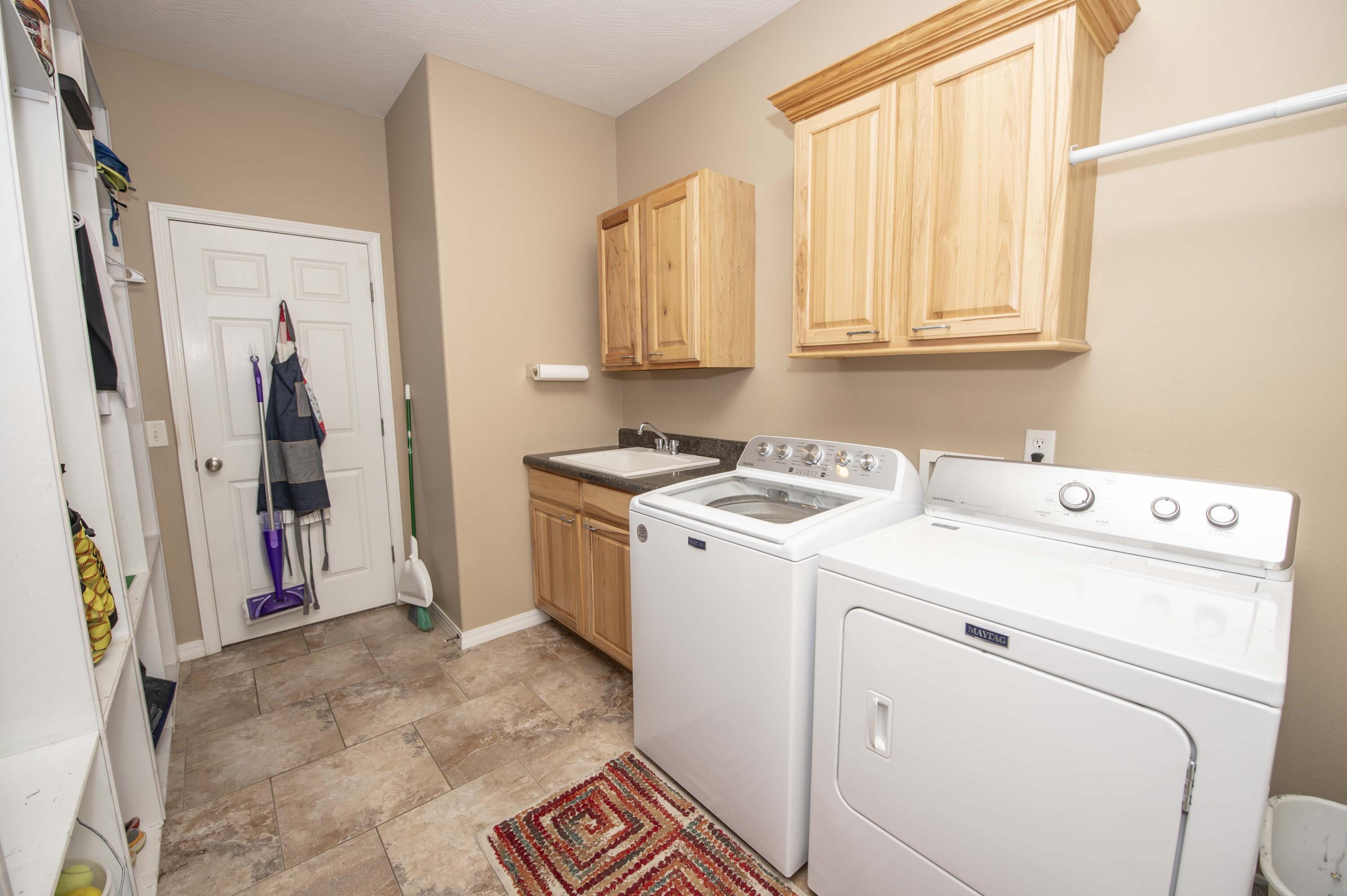 1731 East Blockade Court Property Photo 19