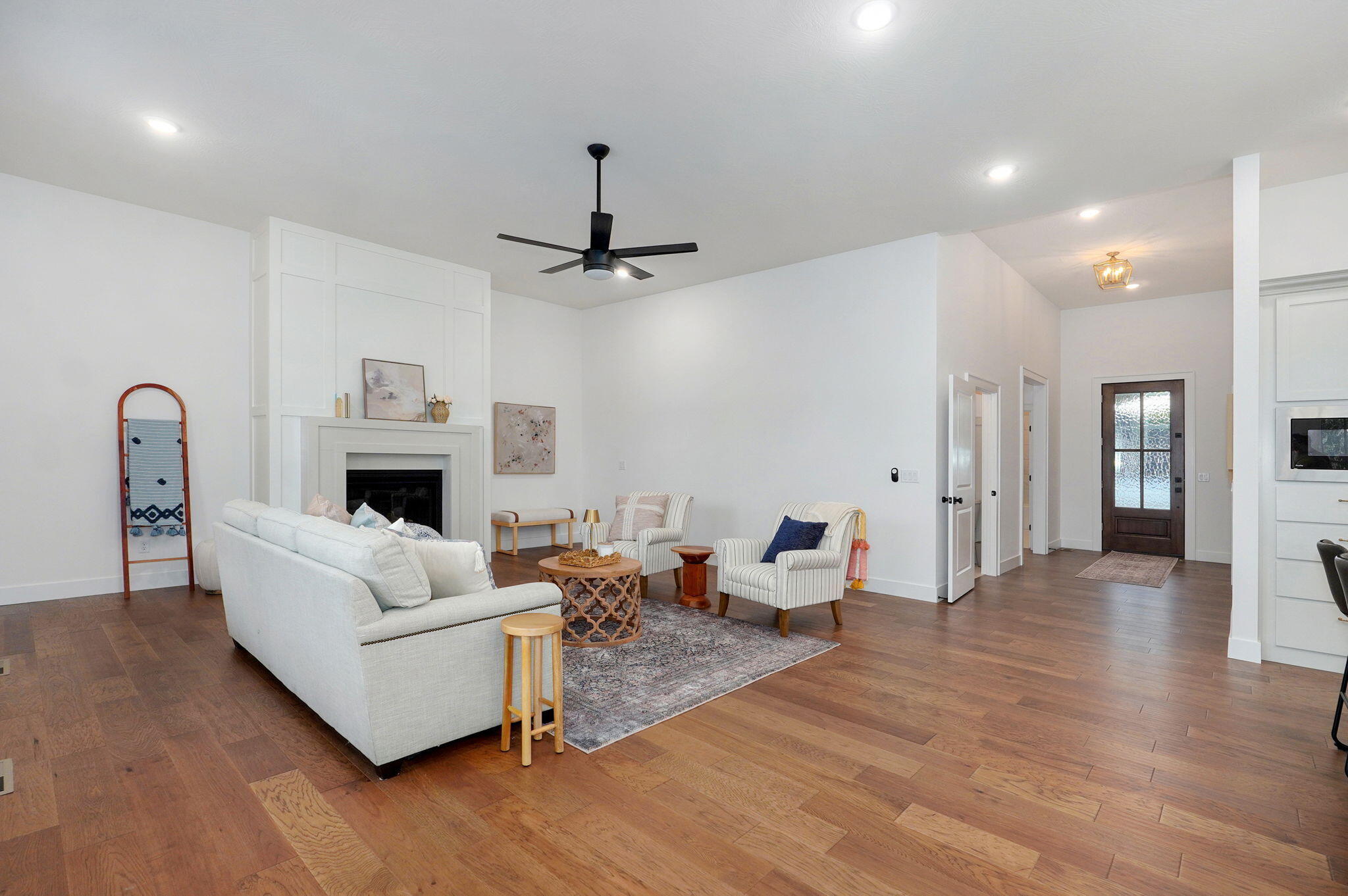 5030 East Swale Court Property Photo 8