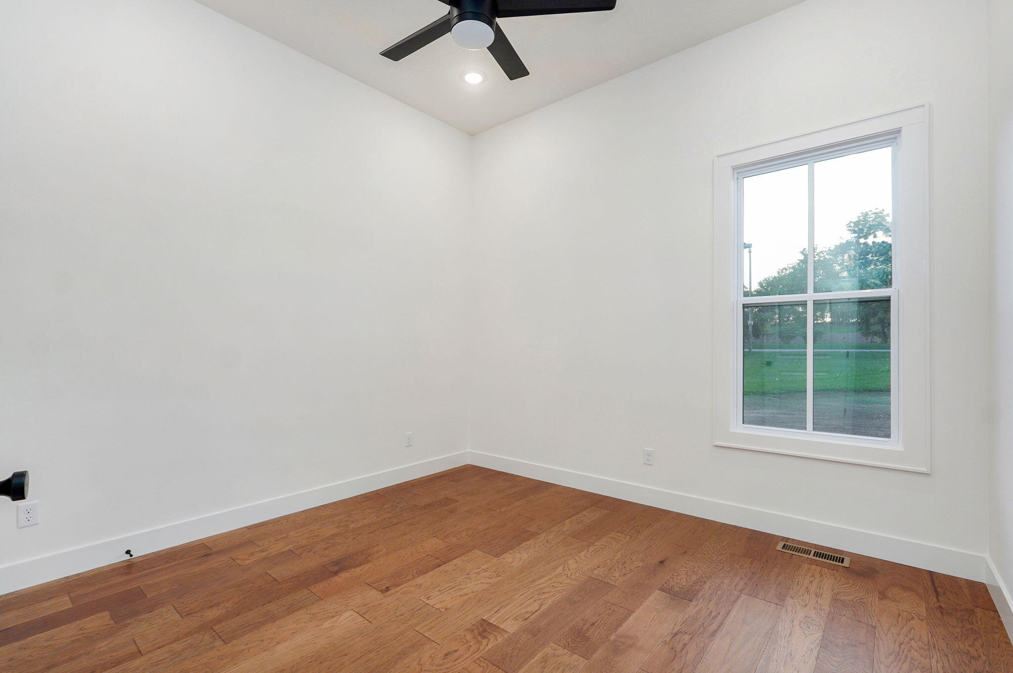 5030 East Swale Court Property Photo 33