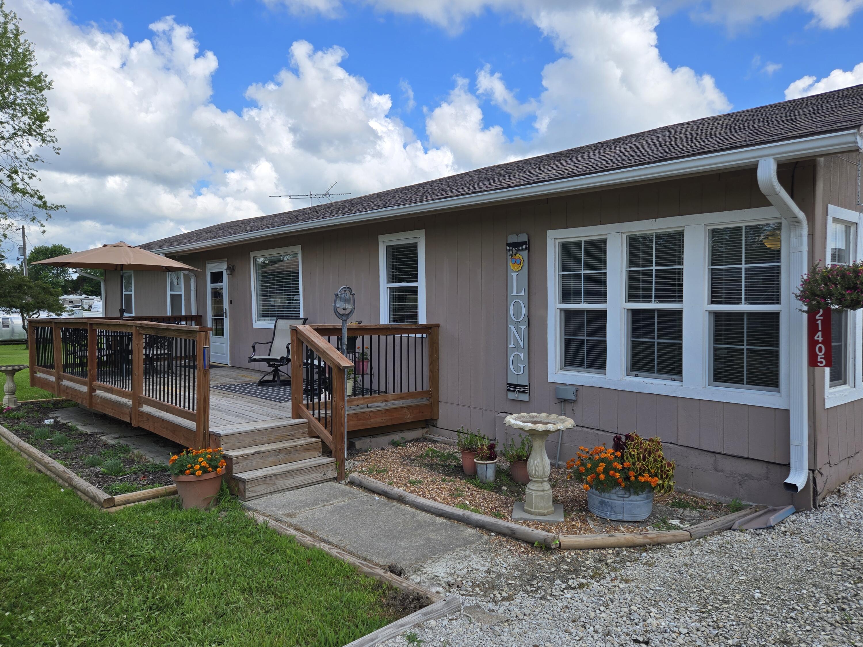 21405 County Rd 295 Loop Property Photo 1