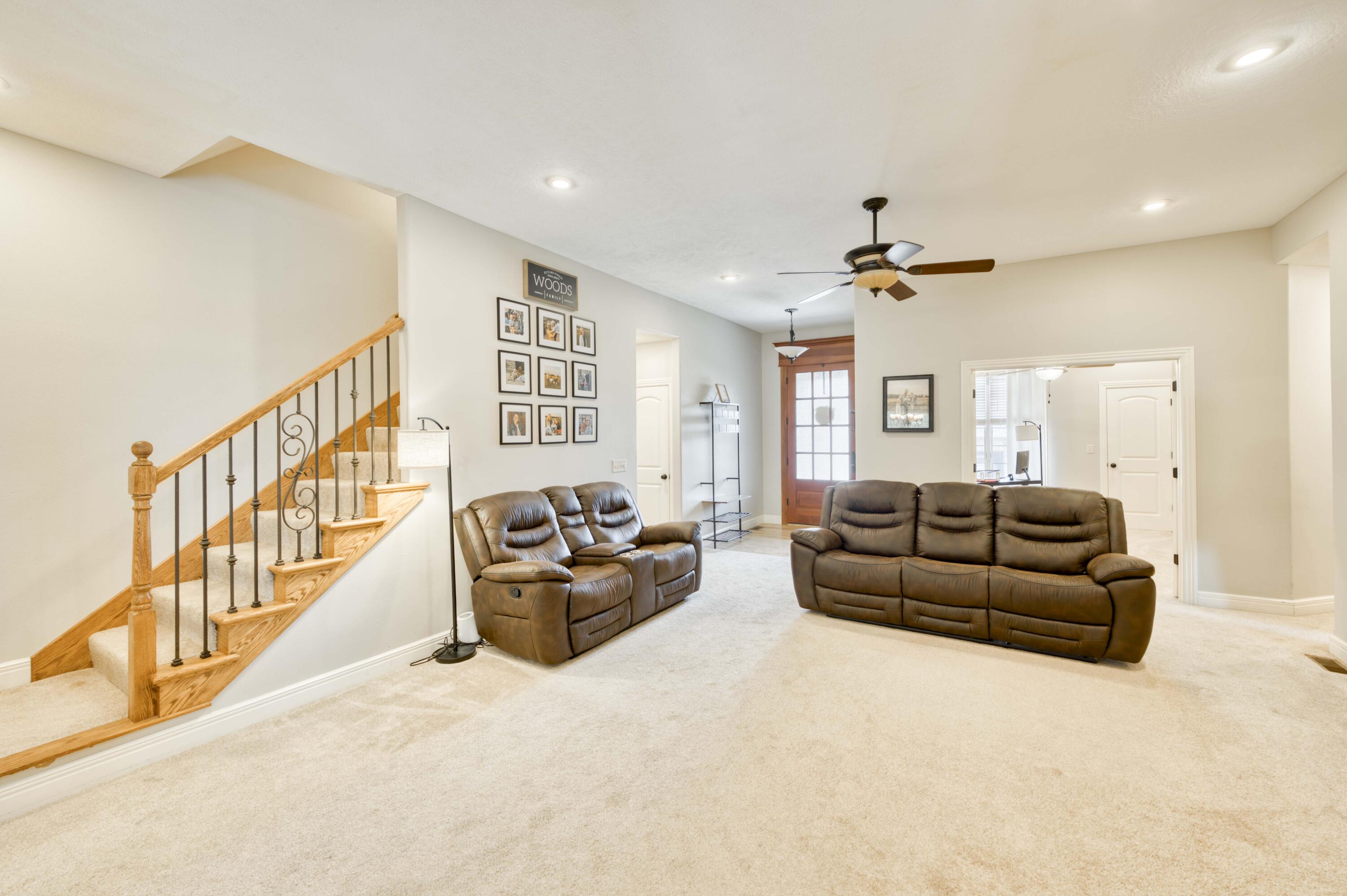 5895 South Teters Court Property Photo 4