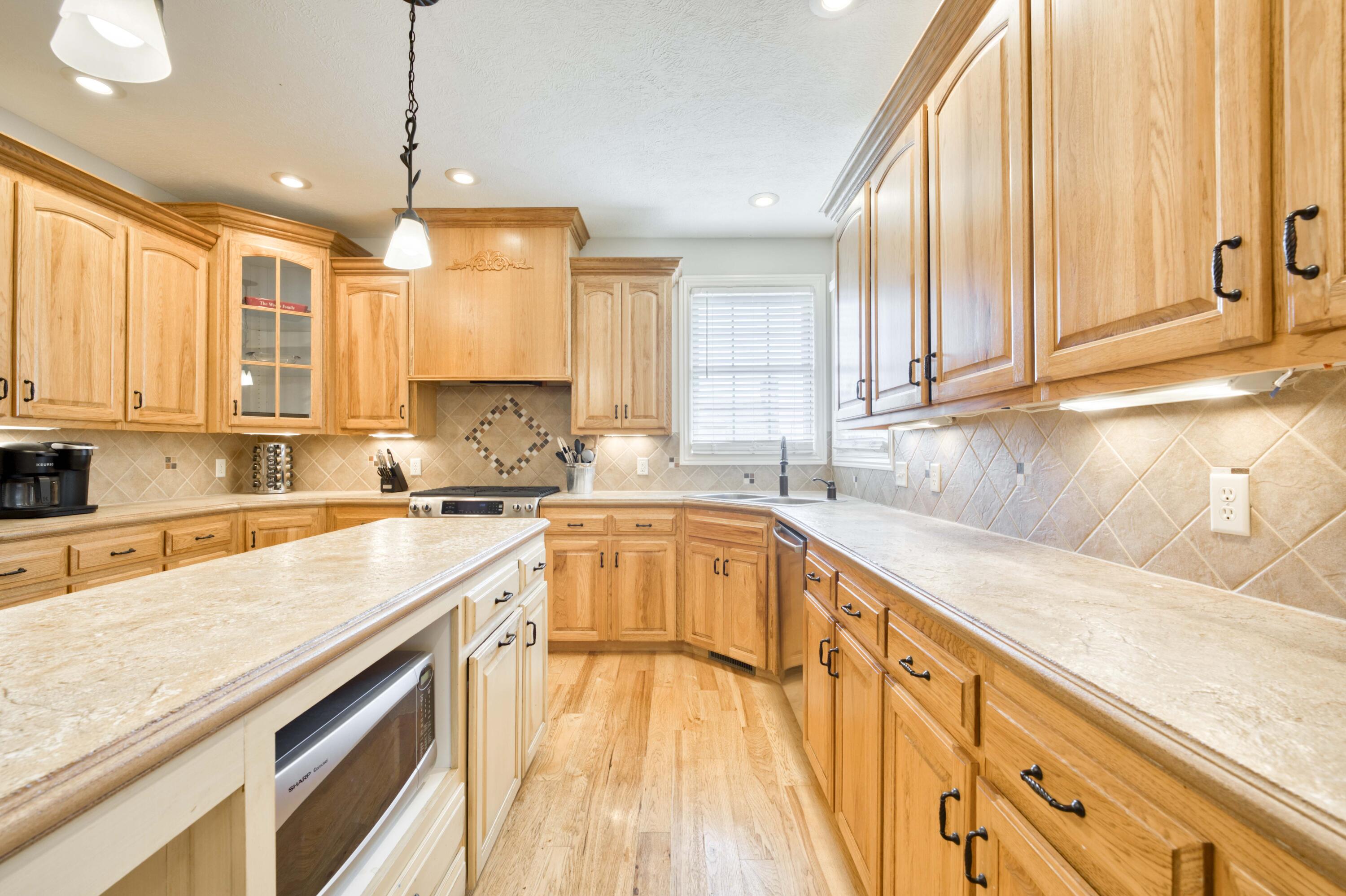 5895 South Teters Court Property Photo 8