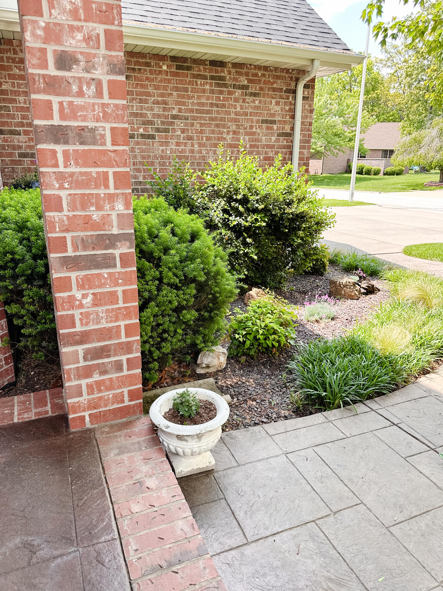 5628 South Fremont Avenue Property Photo 6