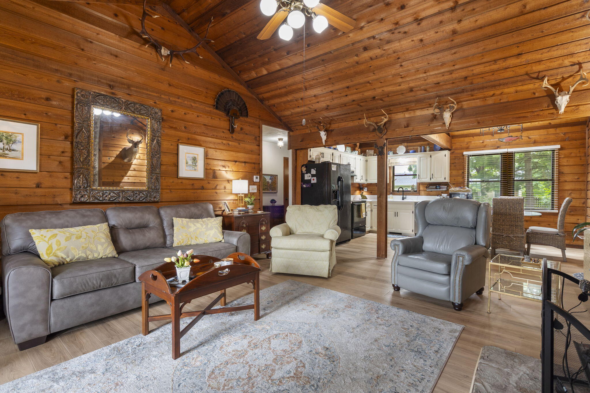 1109 Amy Lane Property Photo 6