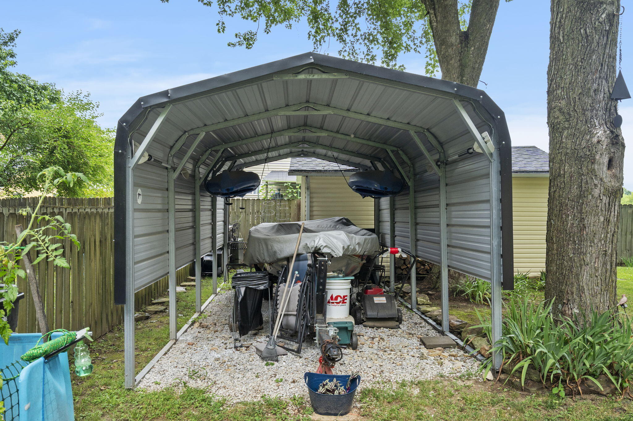 1109 Amy Lane Property Photo 25