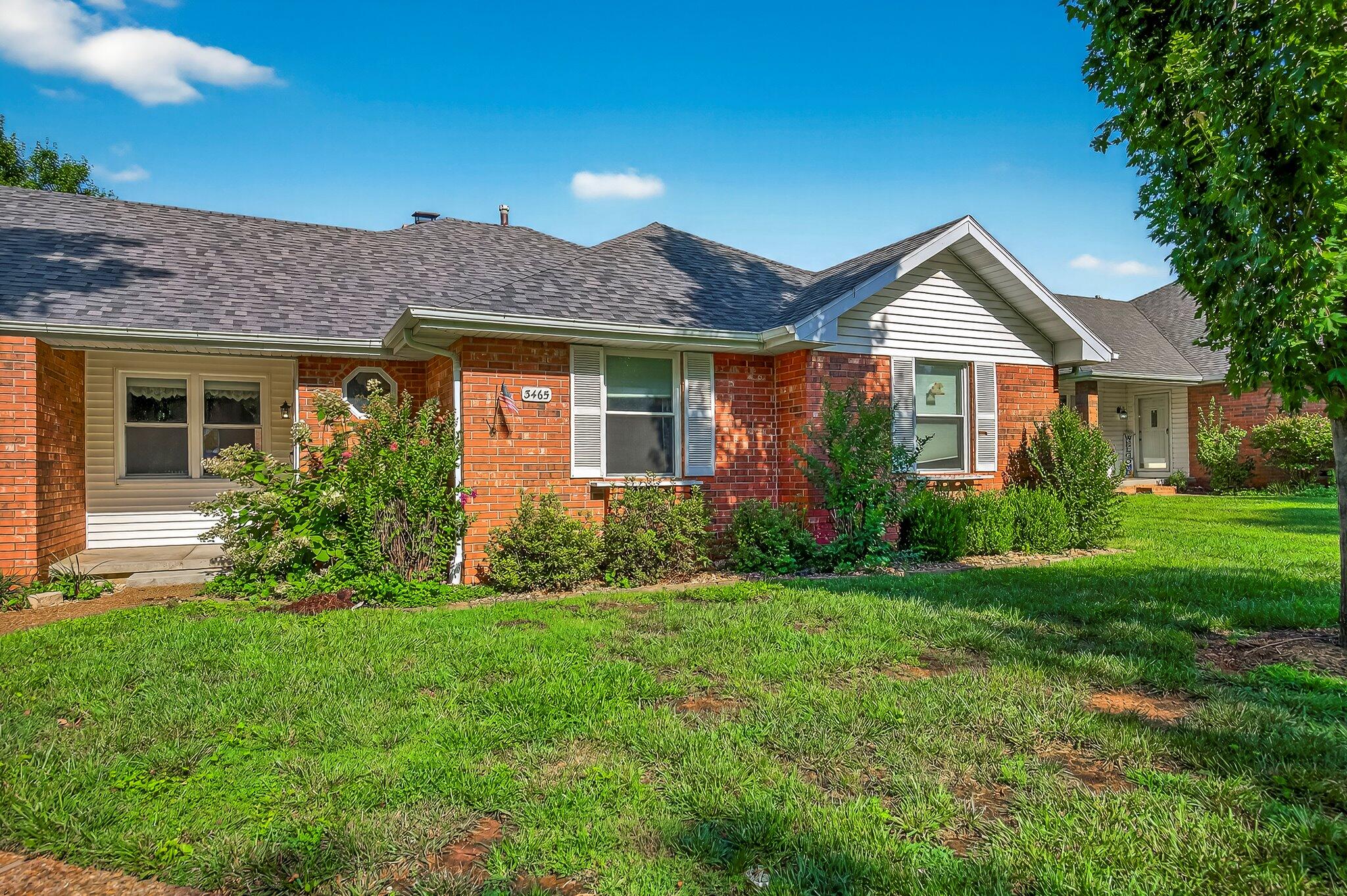 3465 South Kickapoo Avenue Property Photo 1