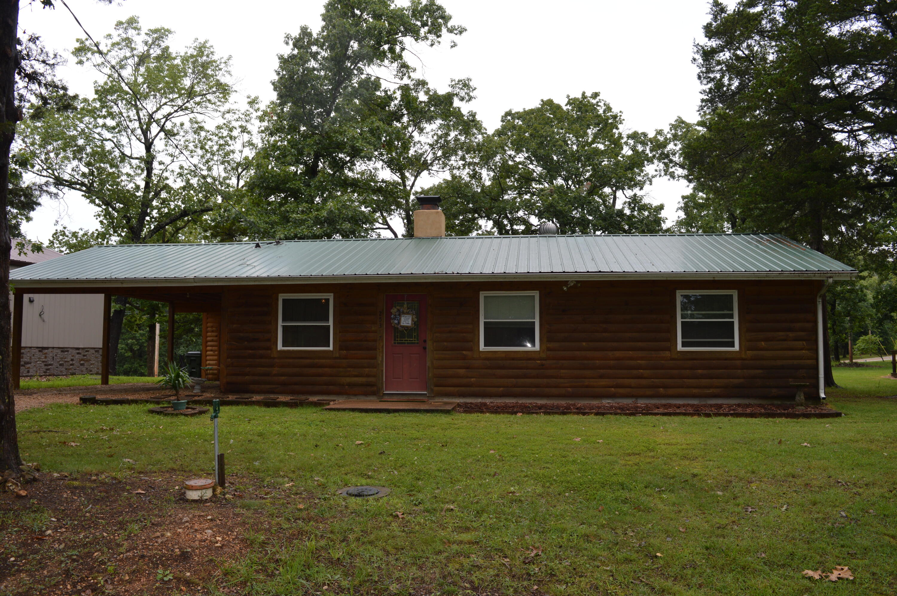 25317 Cedar Crest Drive Property Photo 1