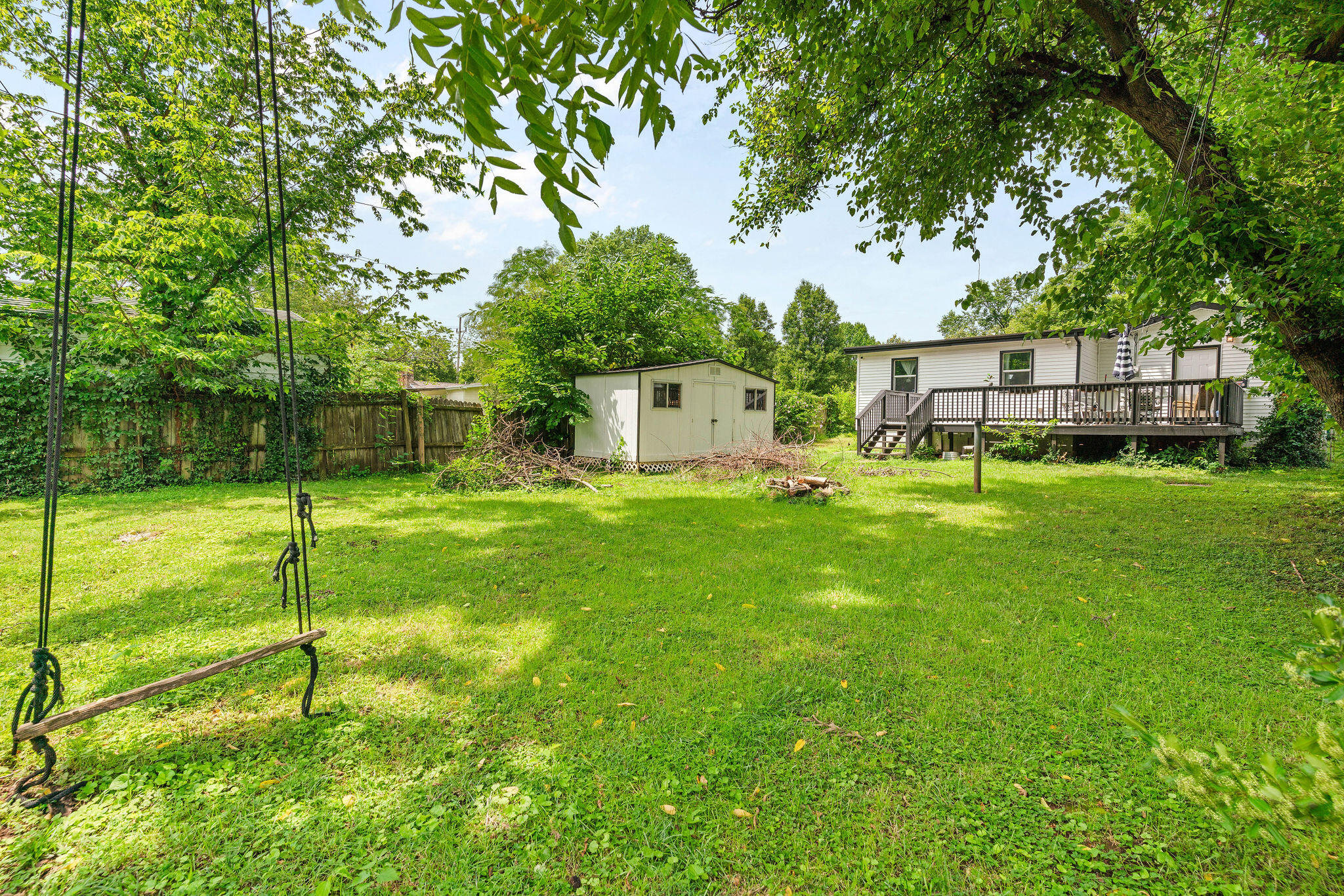 2938 West College Street Property Photo 26