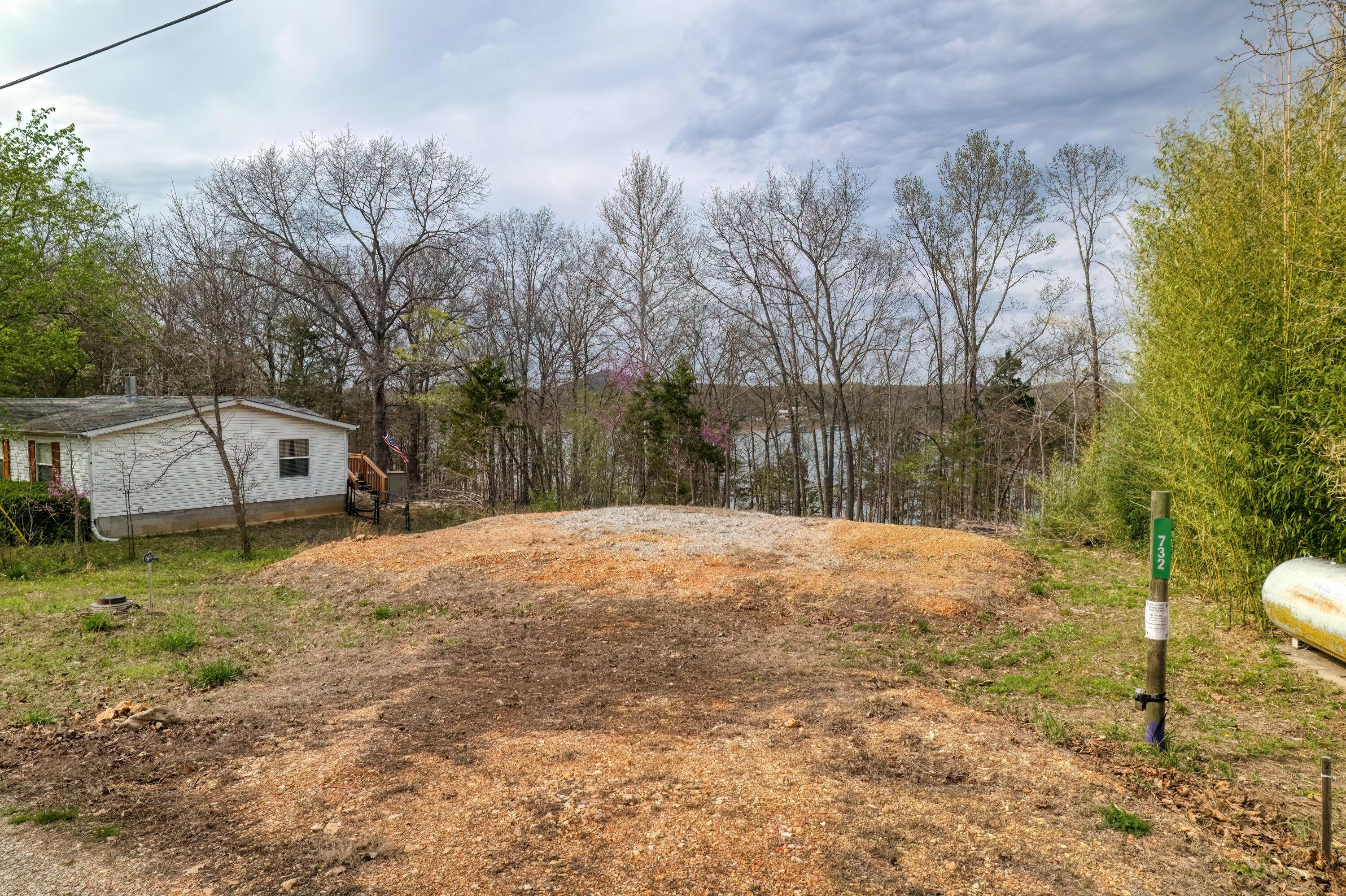 732 Lake Road Property Photo 10