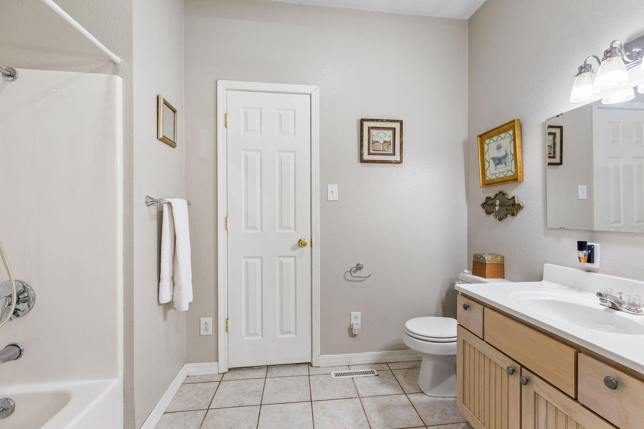 155 Mockingbird Court Property Photo 11