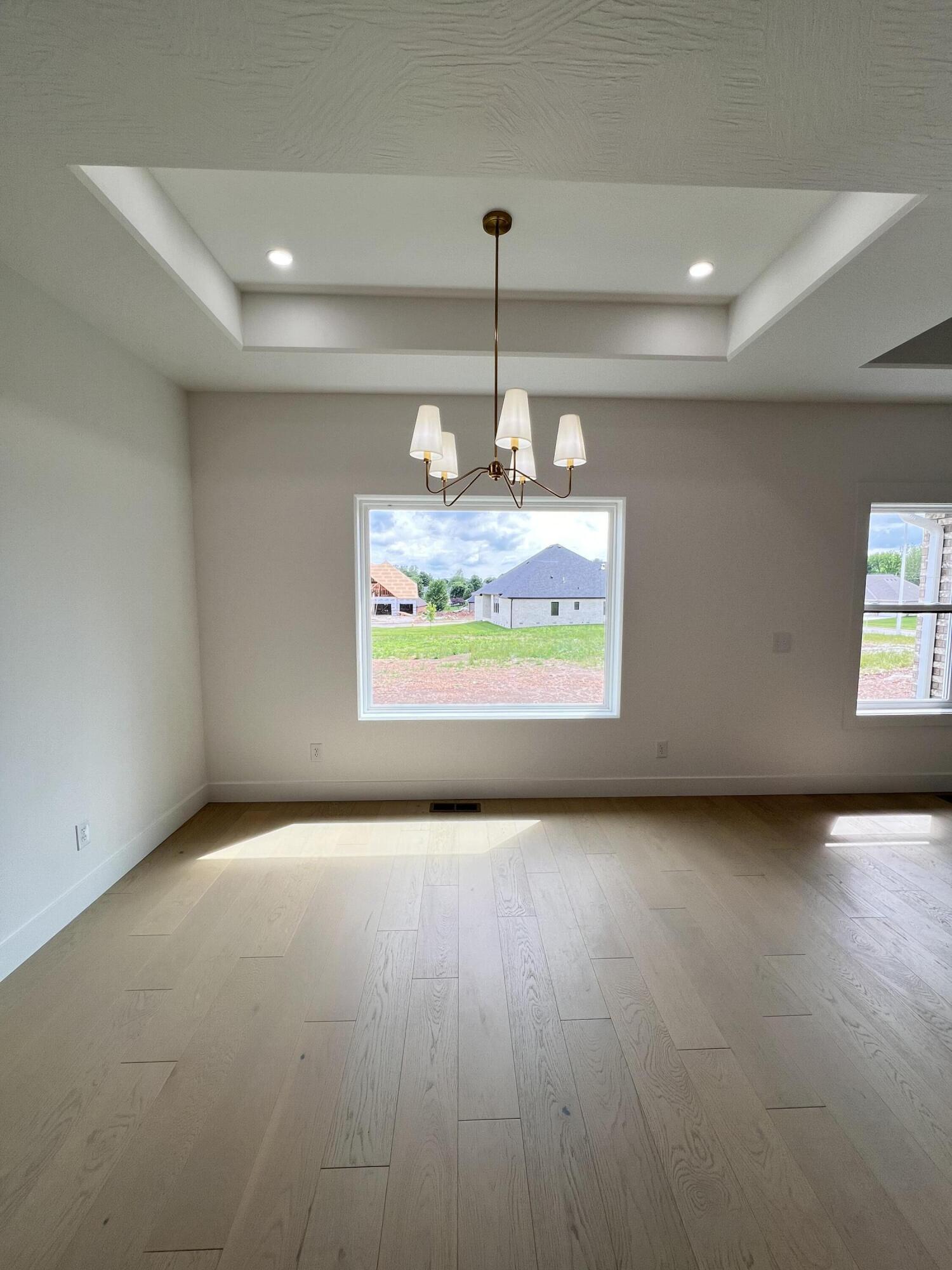 2090 North Silver Charm Avenue Property Photo 12