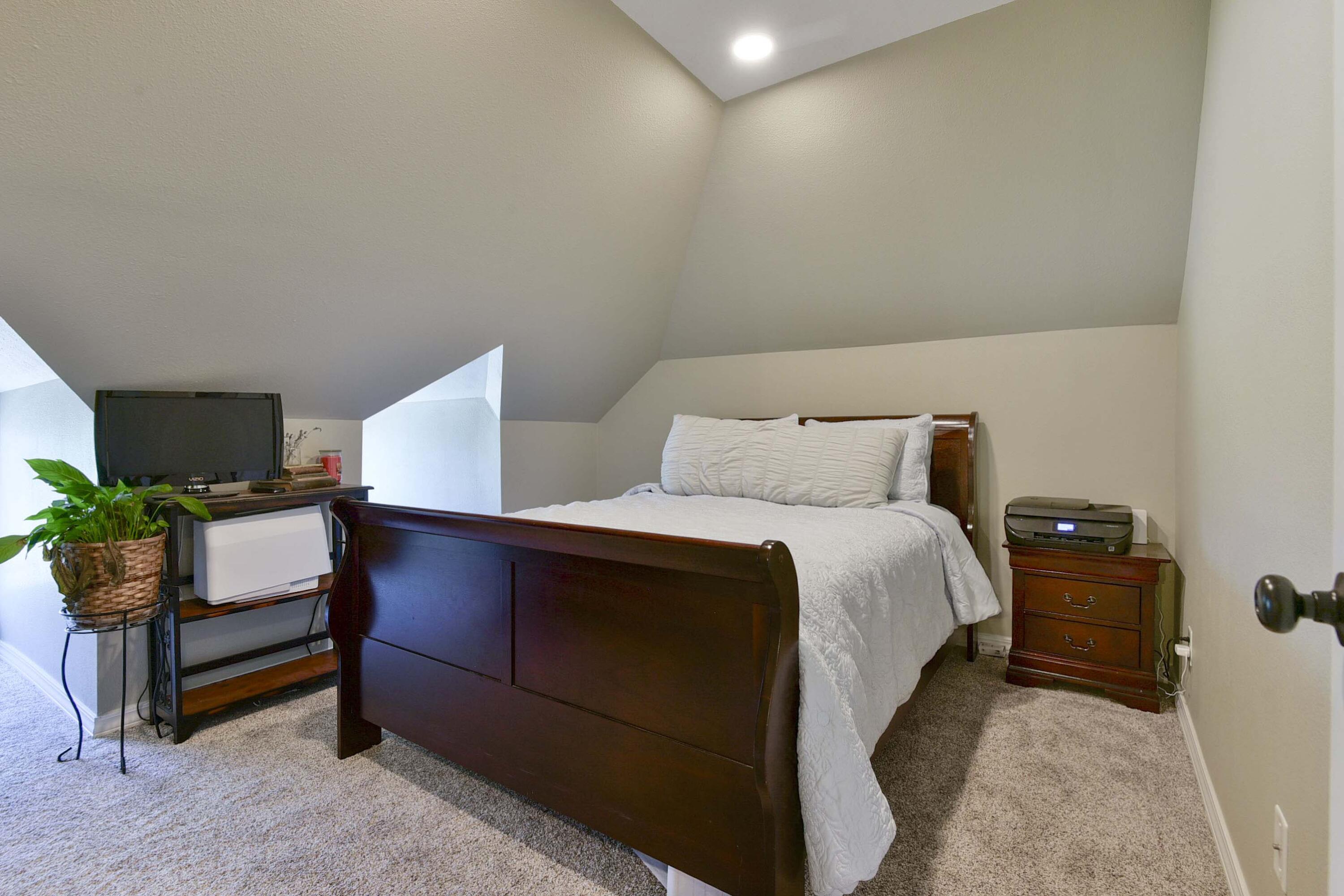 105 Deer Run Property Photo 39