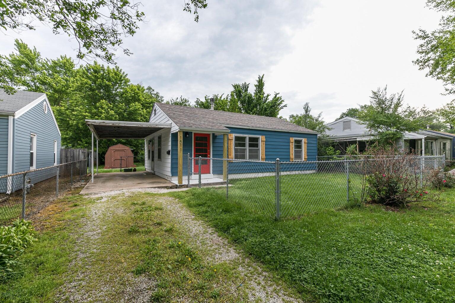 1511 West Hamilton Street Property Photo 3