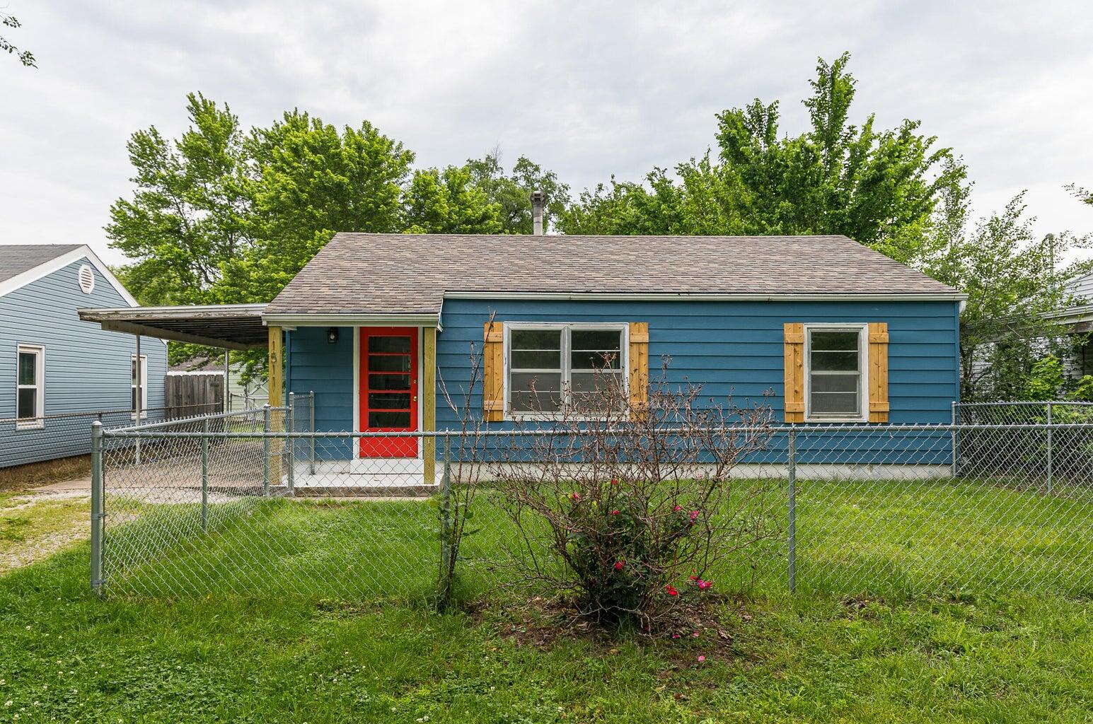 1511 West Hamilton Street Property Photo 4