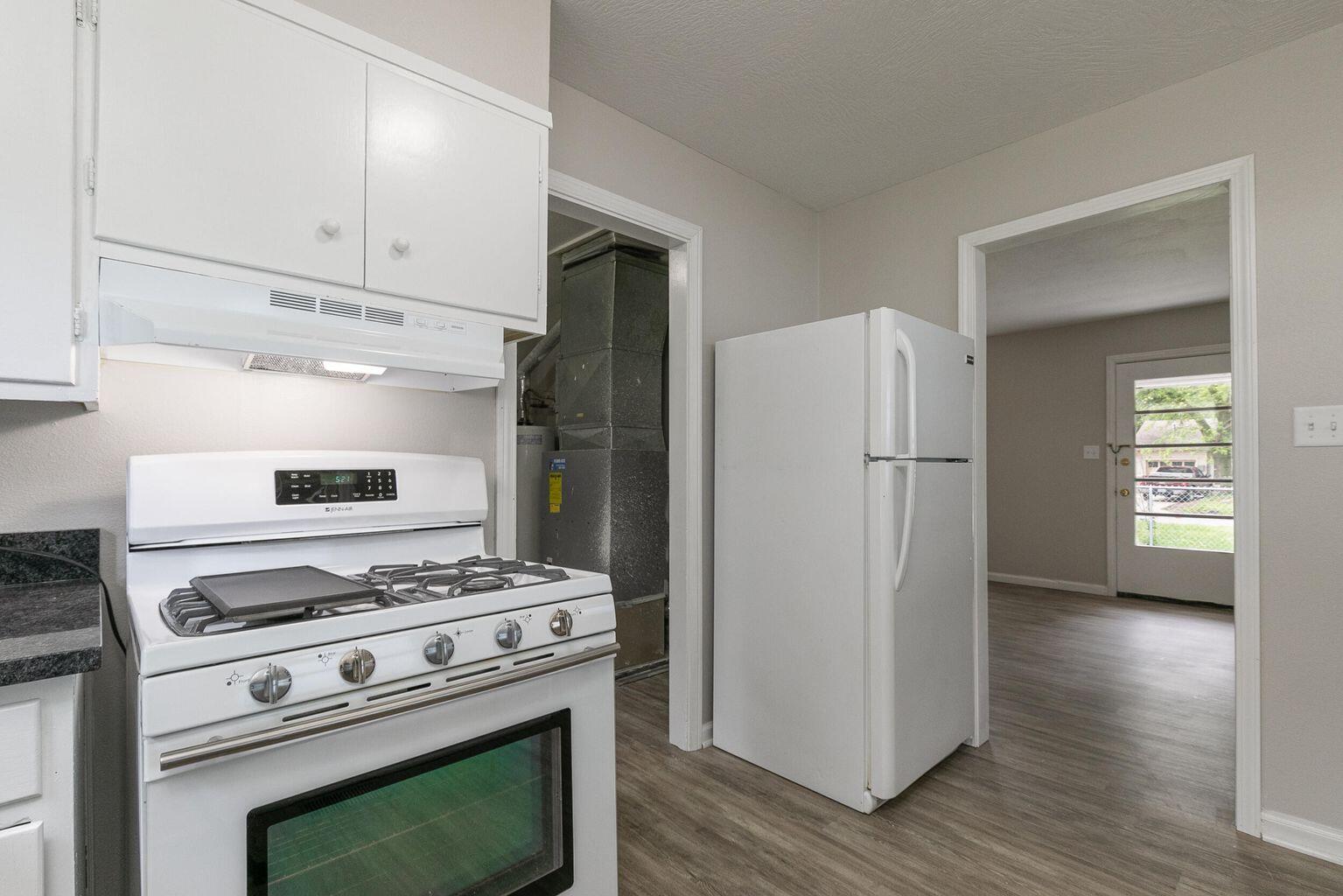 1511 West Hamilton Street Property Photo 9