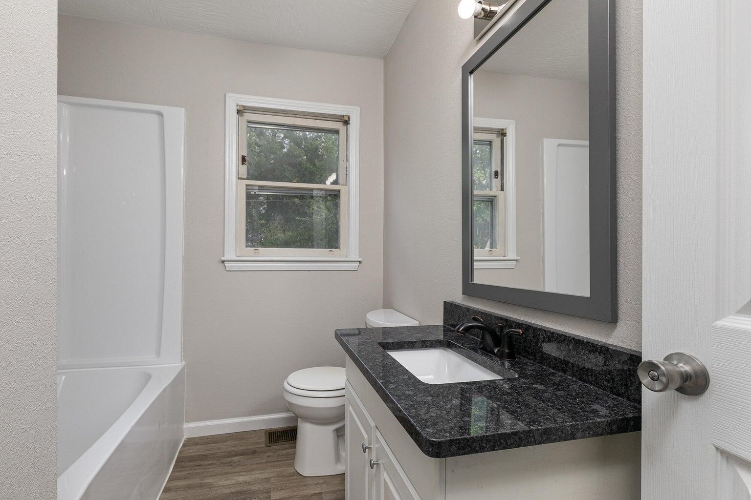 1511 West Hamilton Street Property Photo 13
