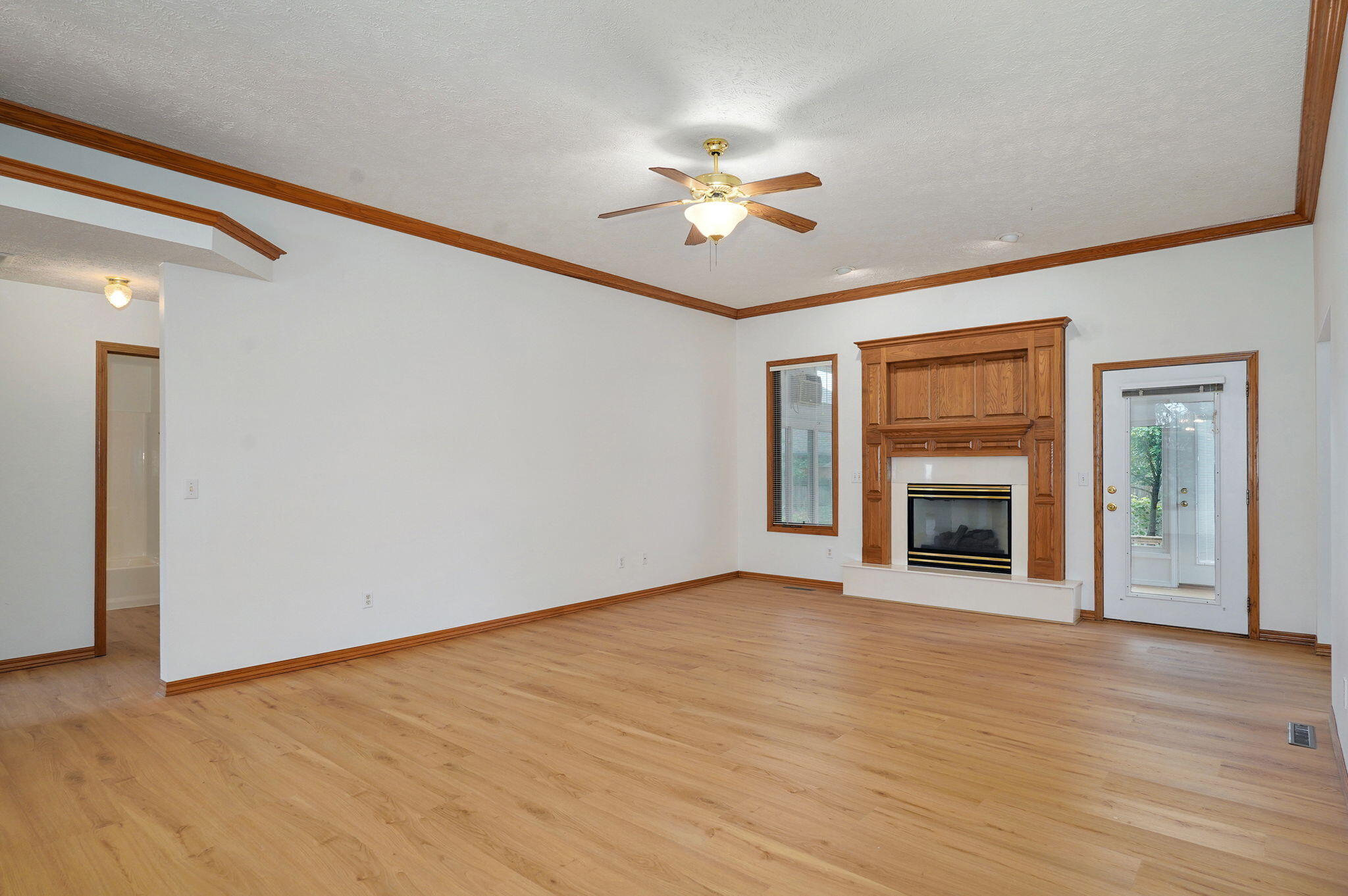 3664 West Edgewood Street Property Photo 8