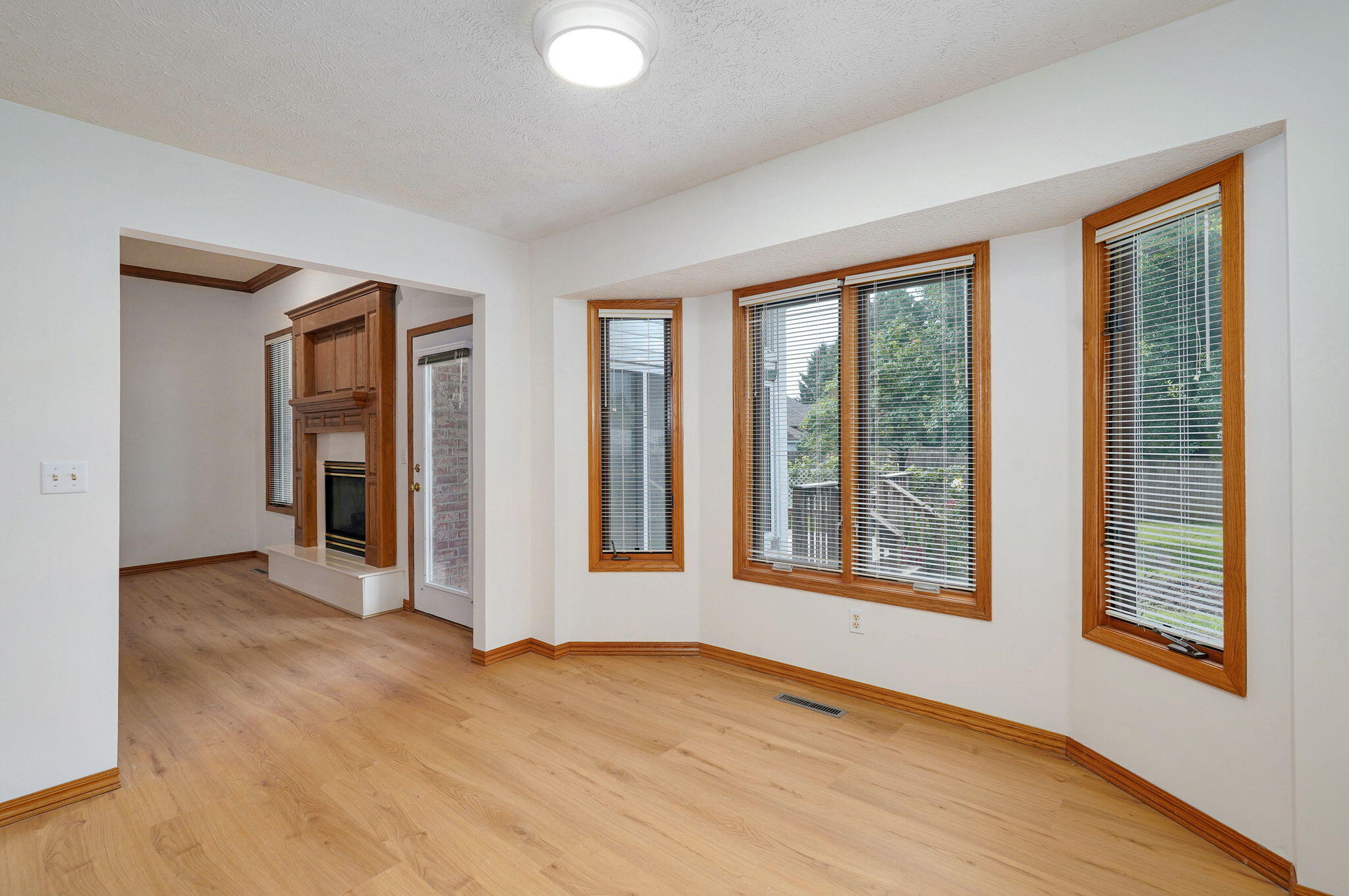 3664 West Edgewood Street Property Photo 11