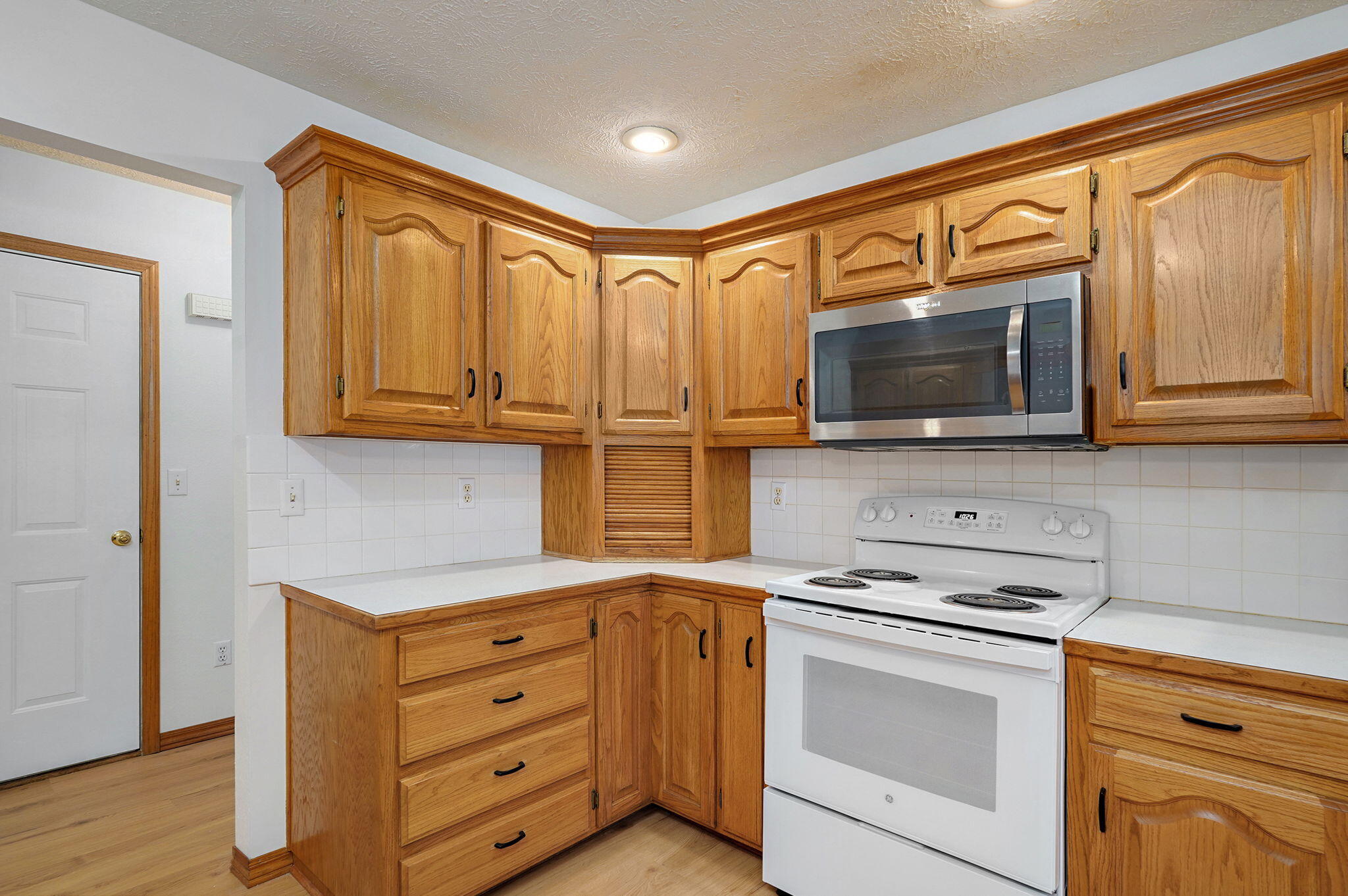 3664 West Edgewood Street Property Photo 14