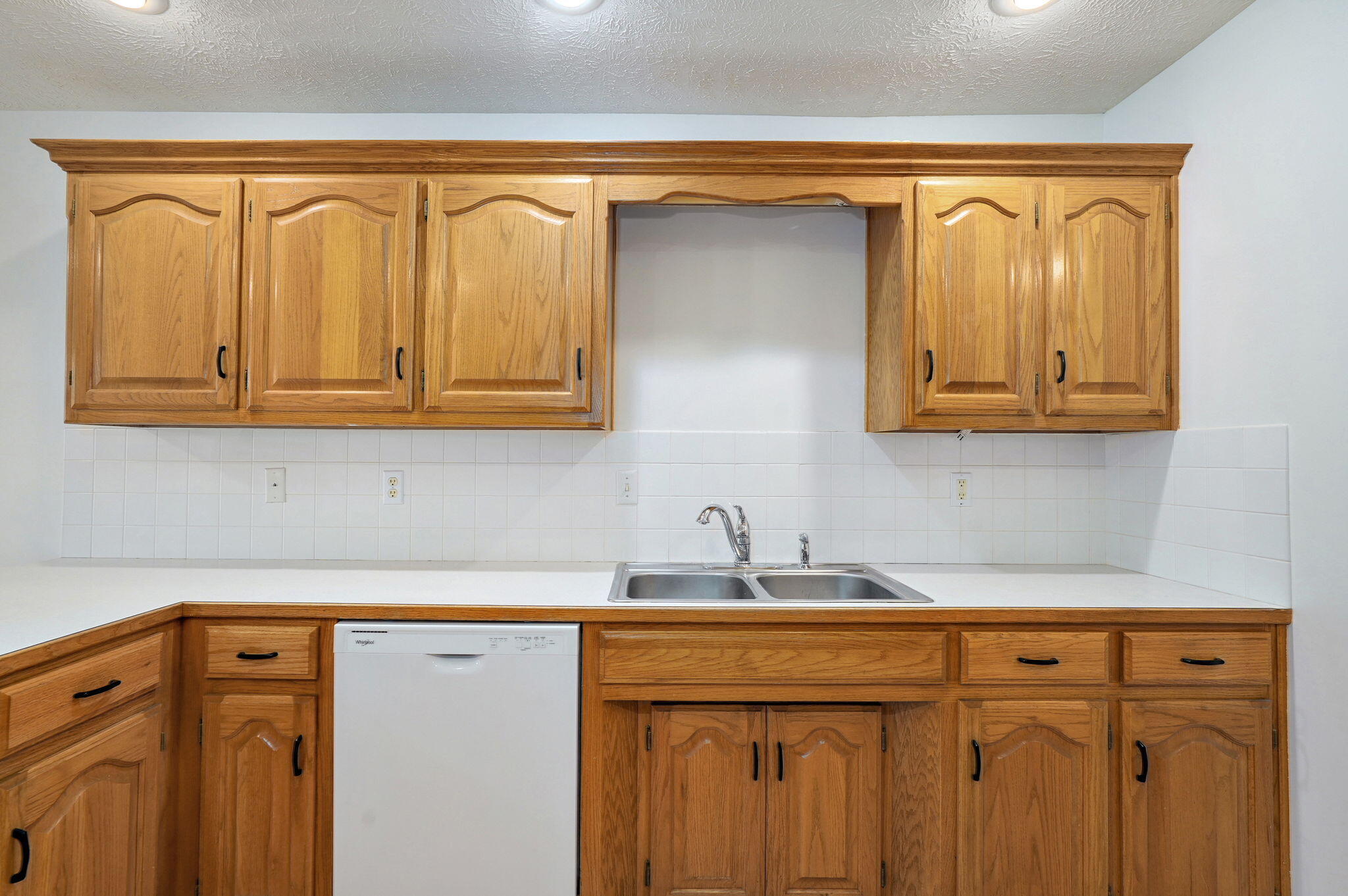 3664 West Edgewood Street Property Photo 15
