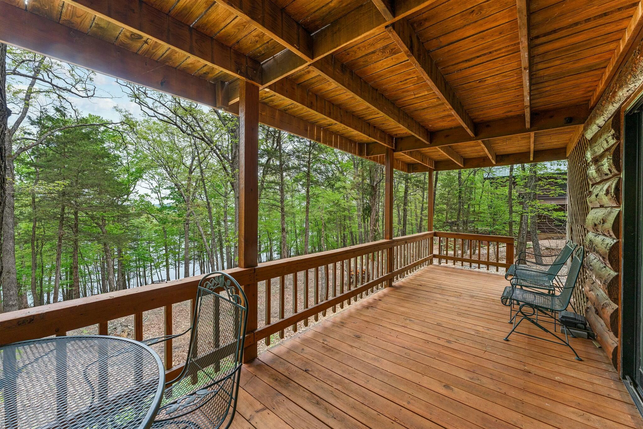 646 Crystal Beach Circle Property Photo 34