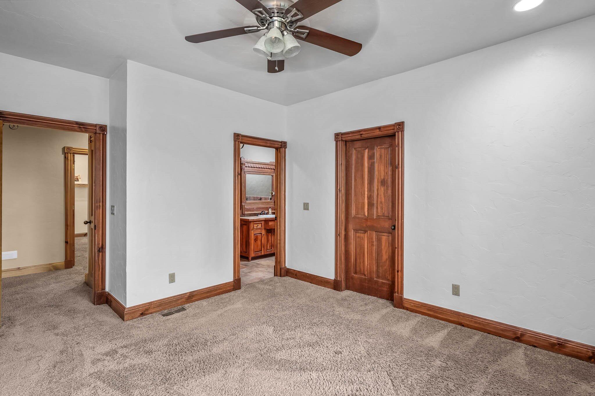 4827 South Landon Court Property Photo 39