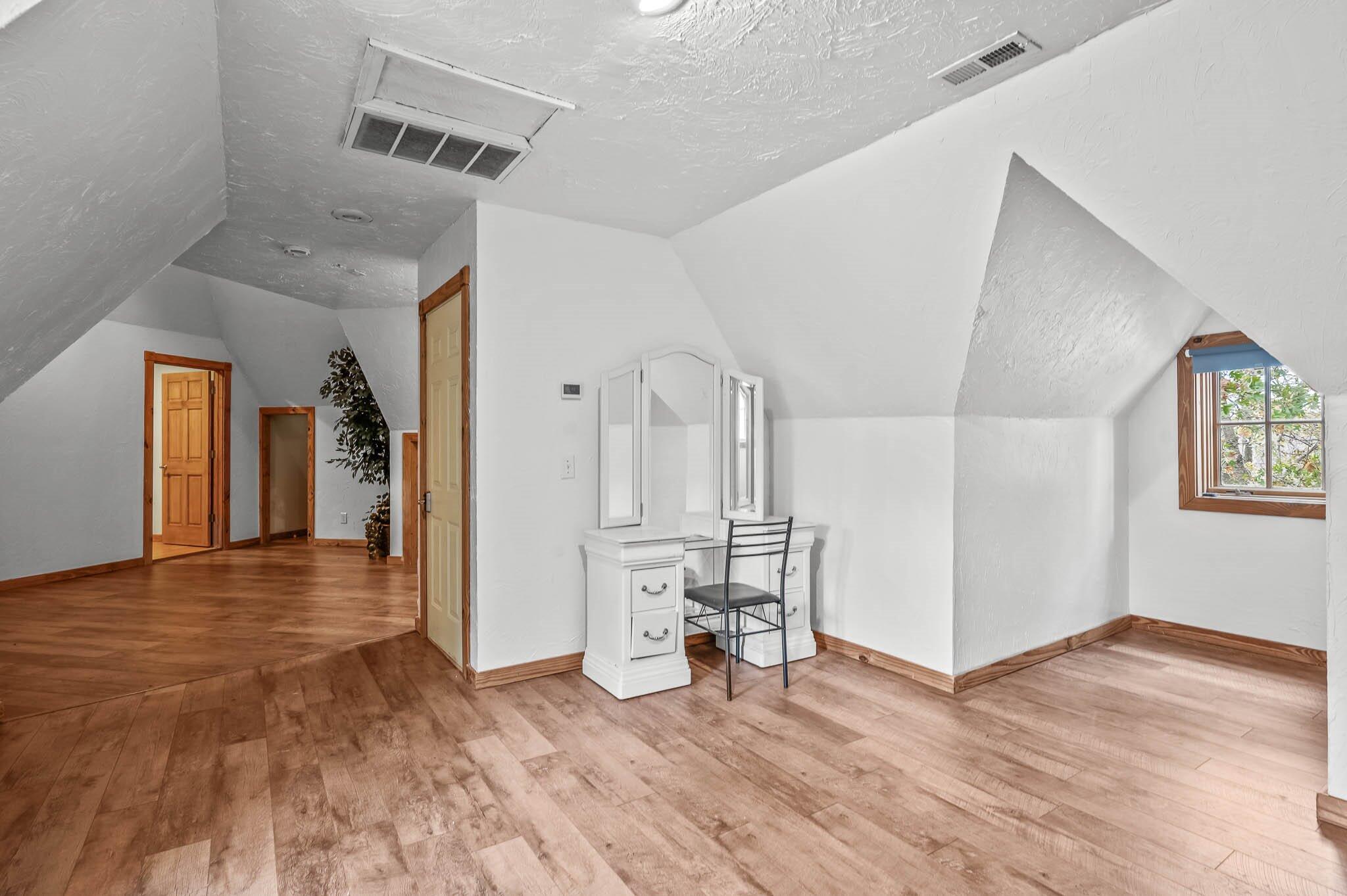 4827 South Landon Court Property Photo 61