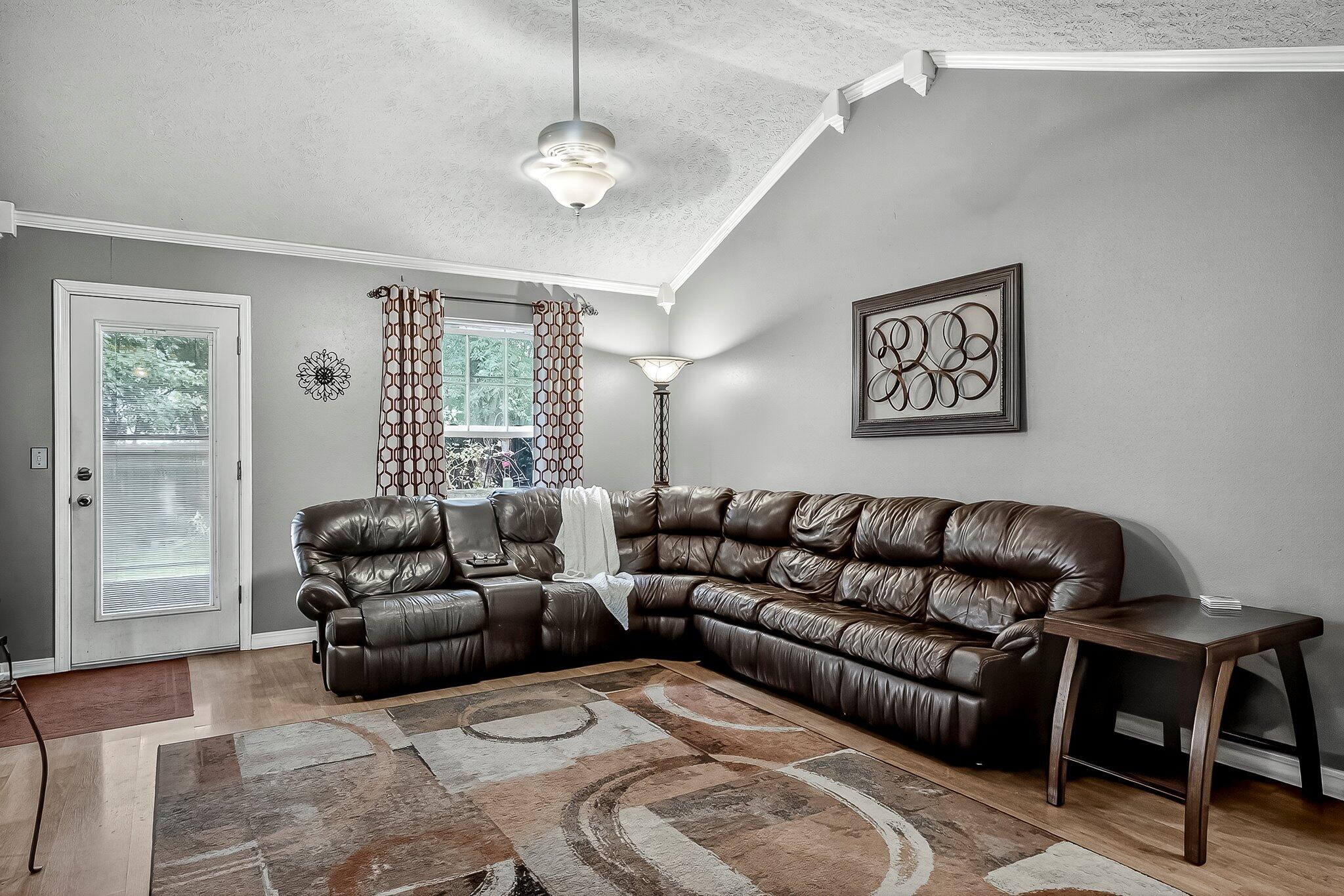 316 West Shawnee Court Property Photo 10
