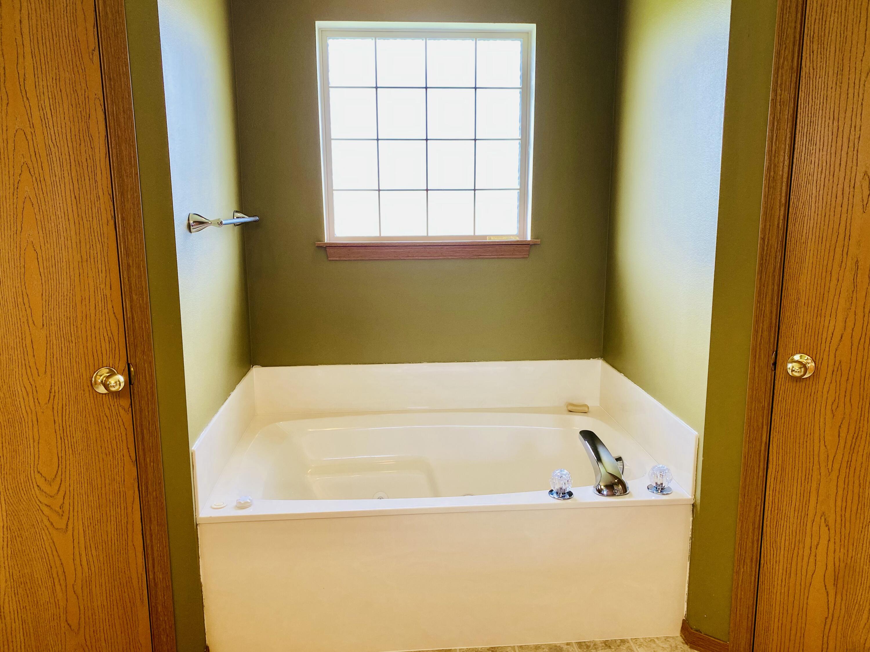 106 Miller Way Property Photo 22
