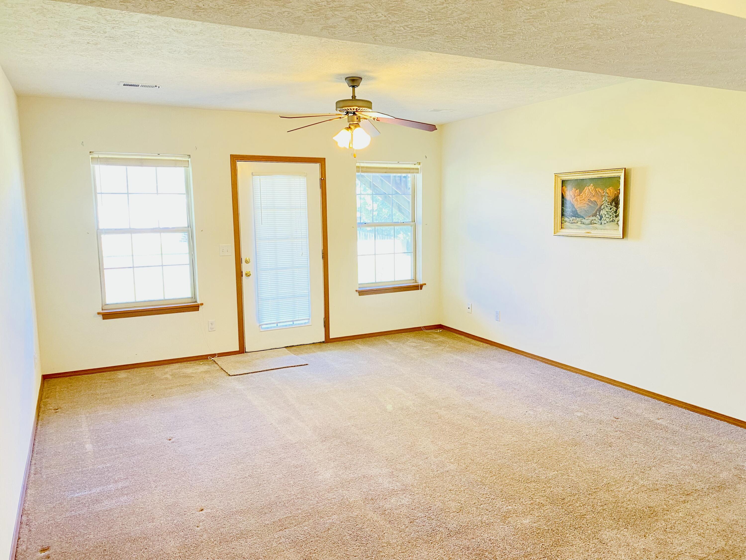 106 Miller Way Property Photo 29
