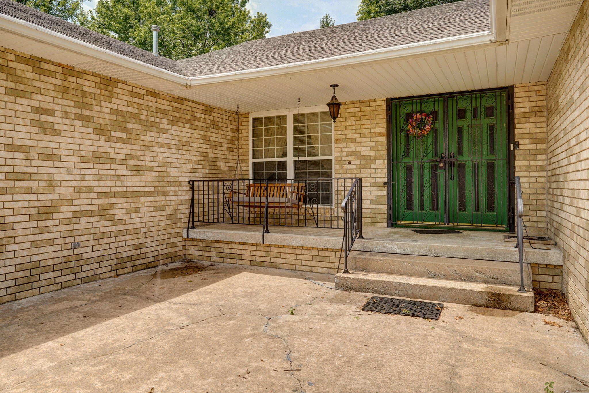 1259 Pine Drive Property Photo 4