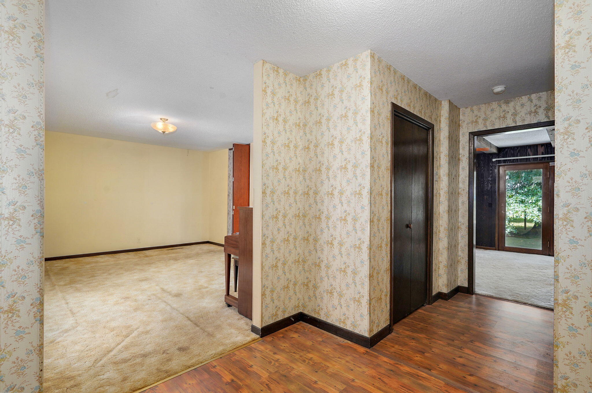1259 Pine Drive Property Photo 6