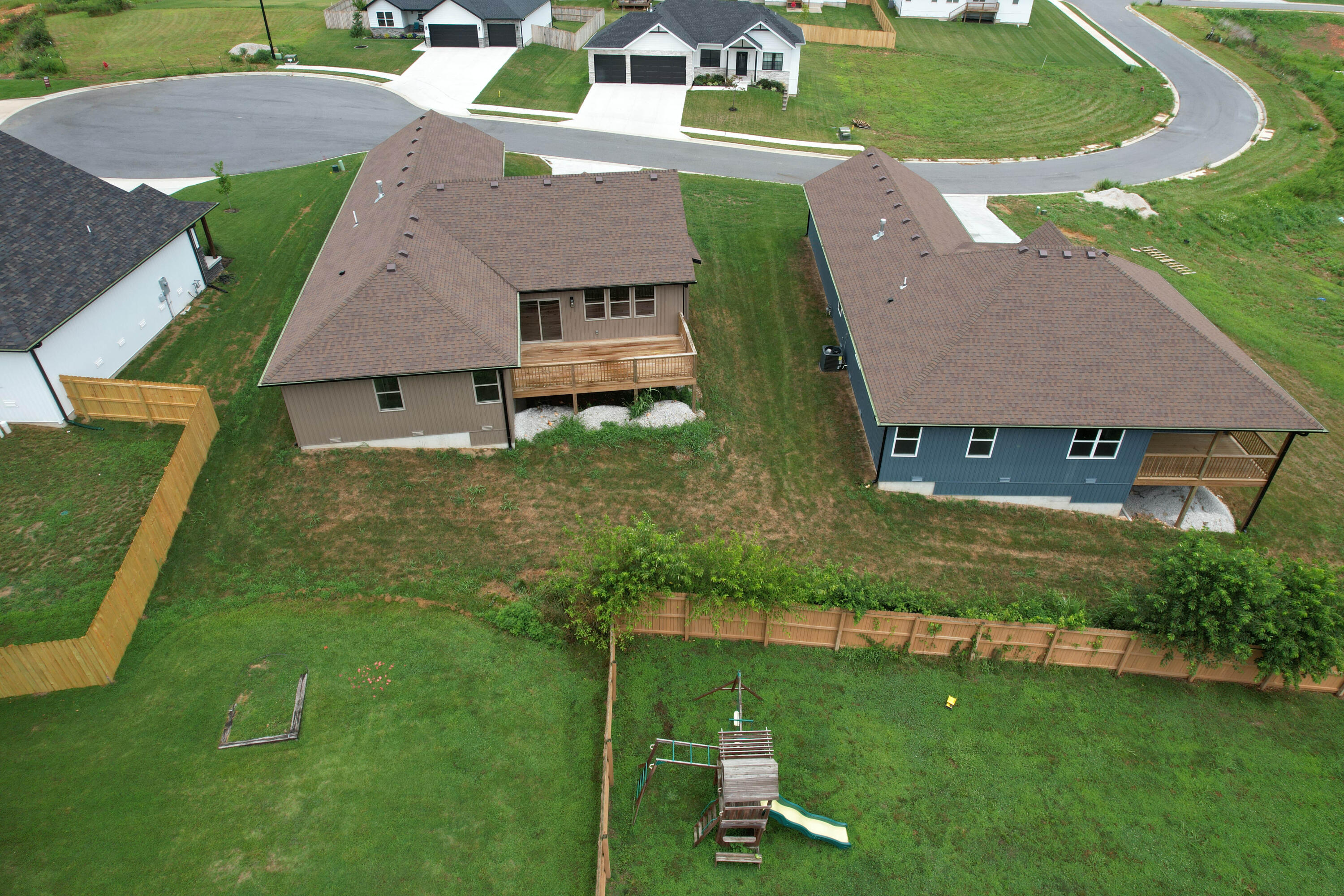 2214 Braxton Court Property Photo 27